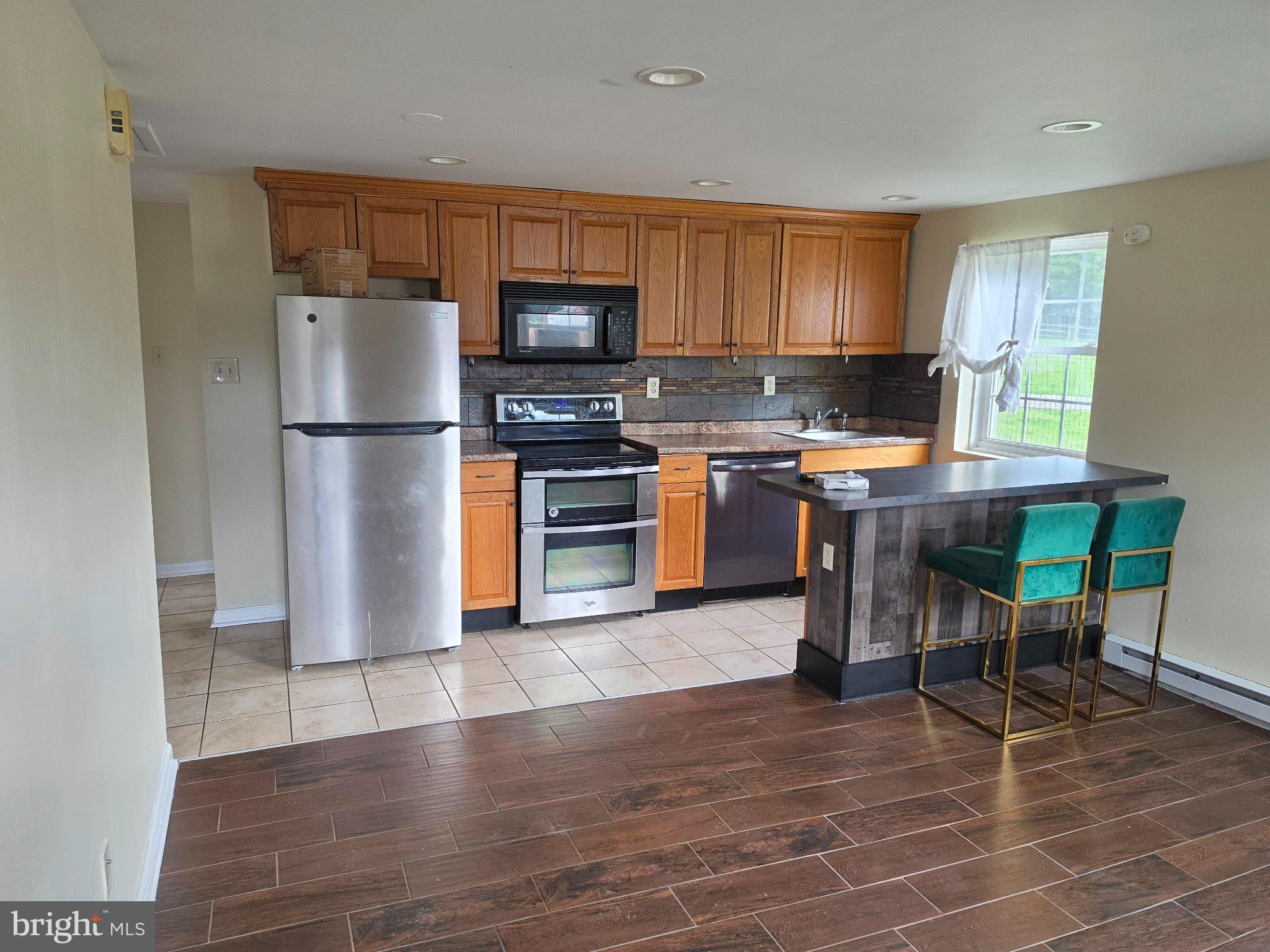 1116 TELEGRAPH ROAD