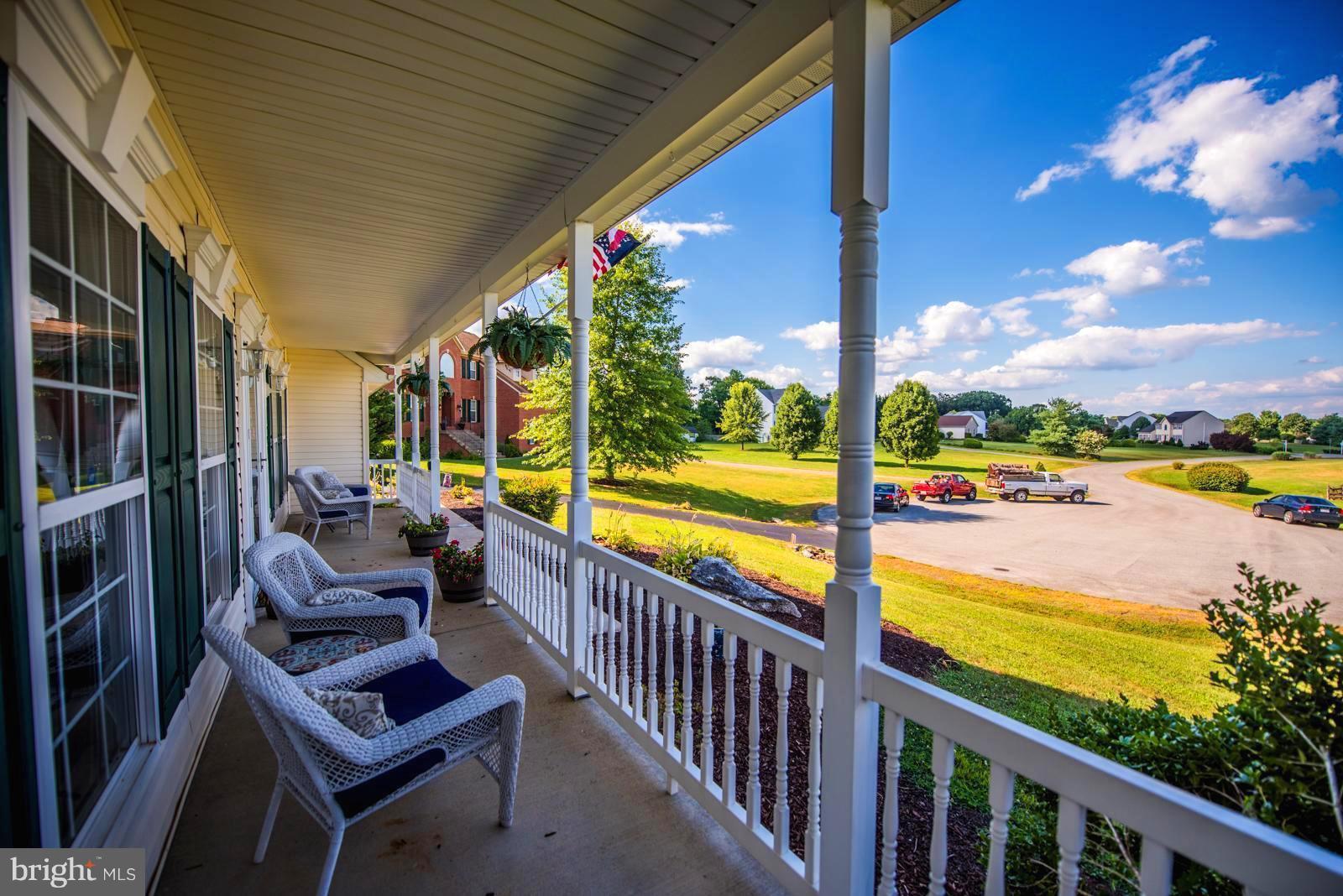 MEADOW BROOK - Residential