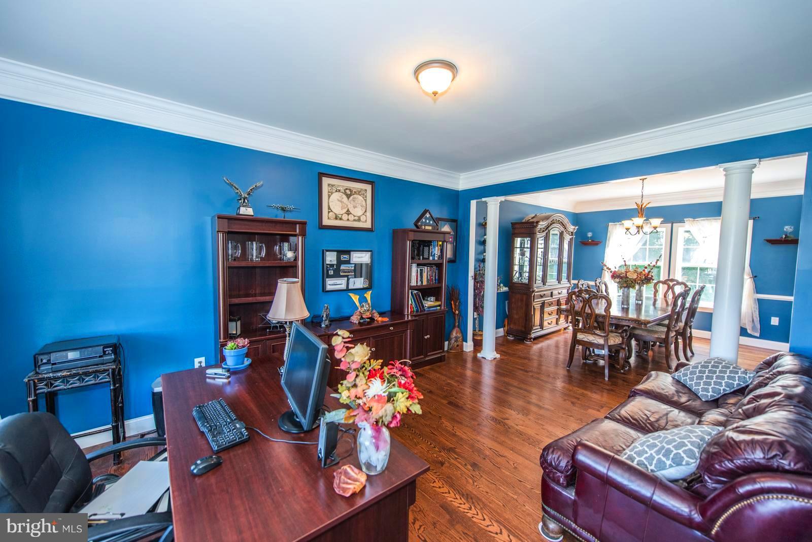 MEADOW BROOK - Residential