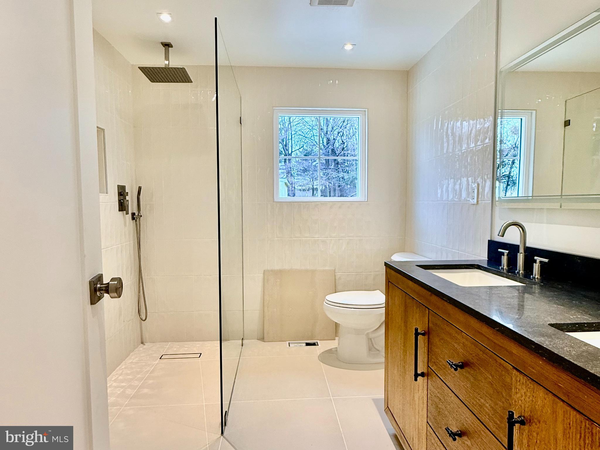 816 UTTERBACK STORE ROAD