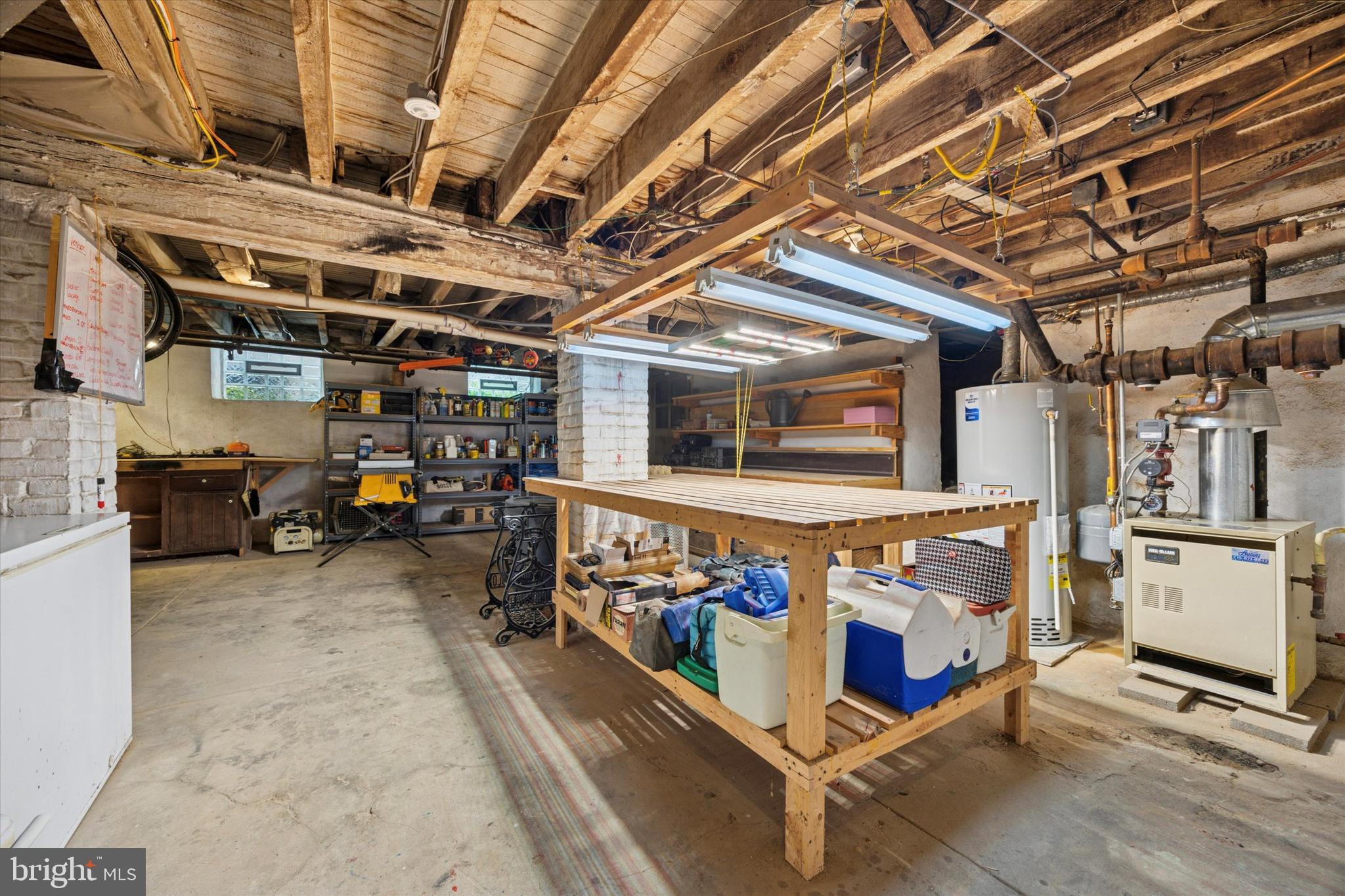 EAST OAK LANE - Residential