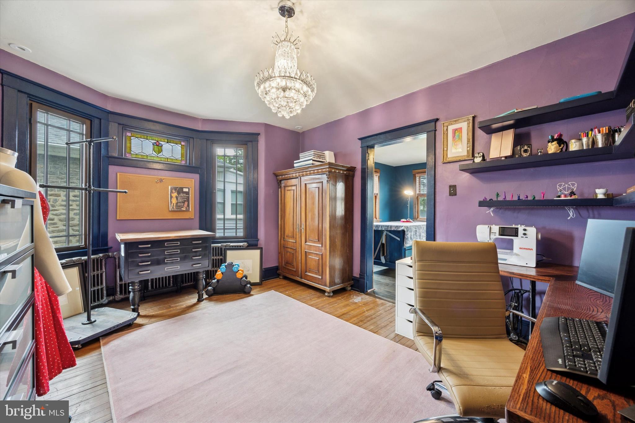 EAST OAK LANE - Residential