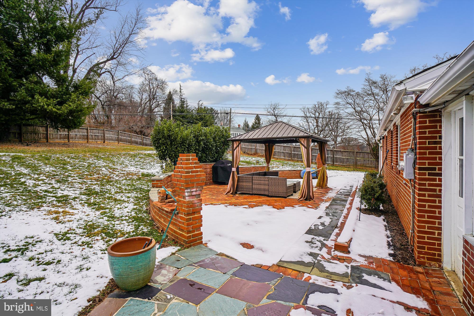 EASTVIEW - Residential