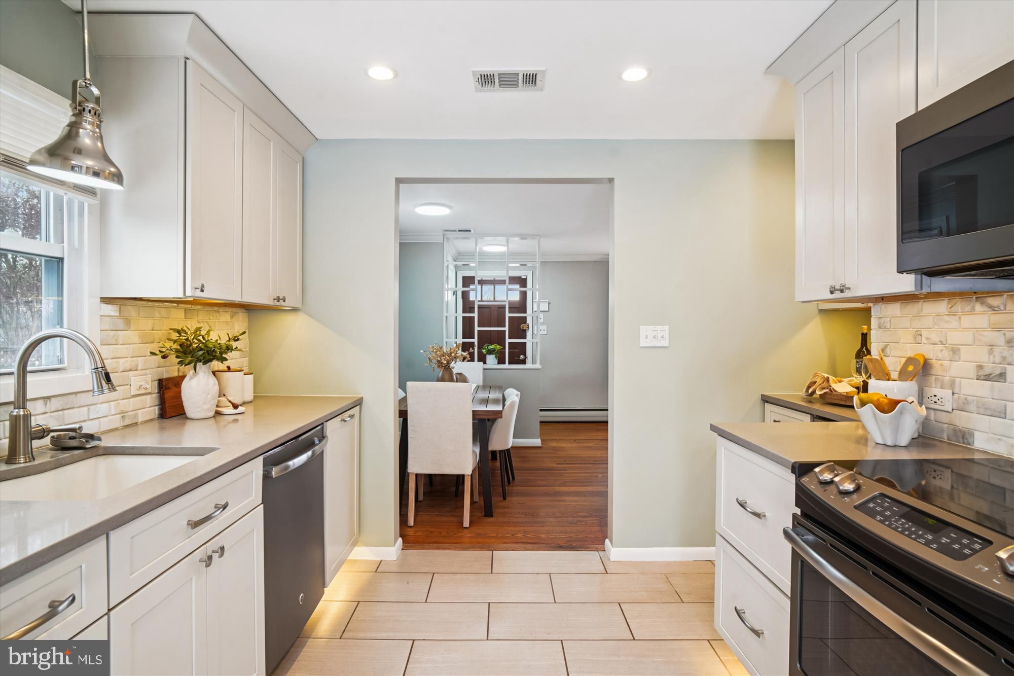 EASTVIEW - Residential