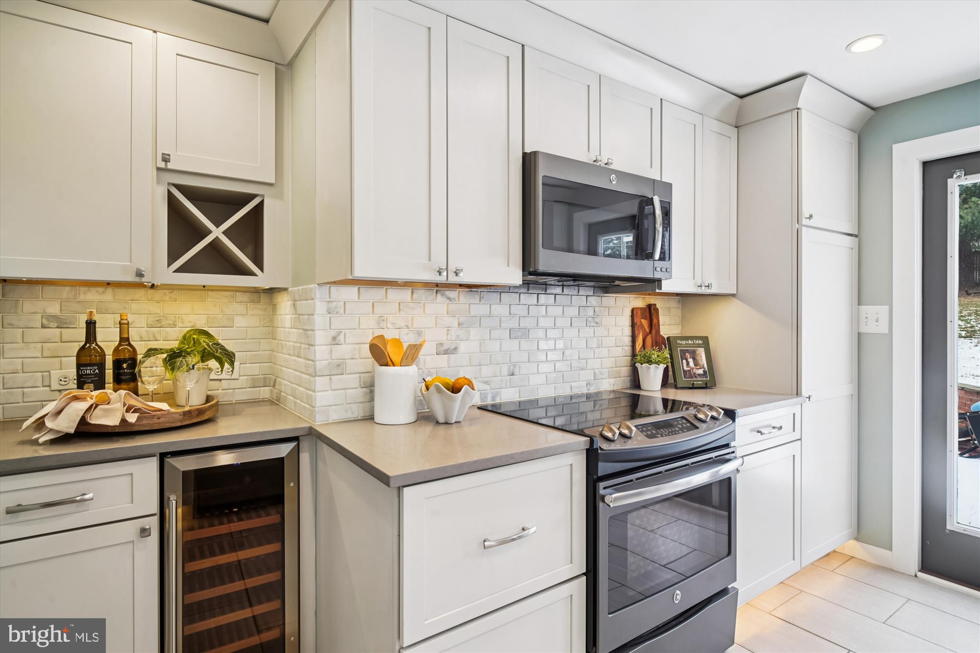 EASTVIEW - Residential