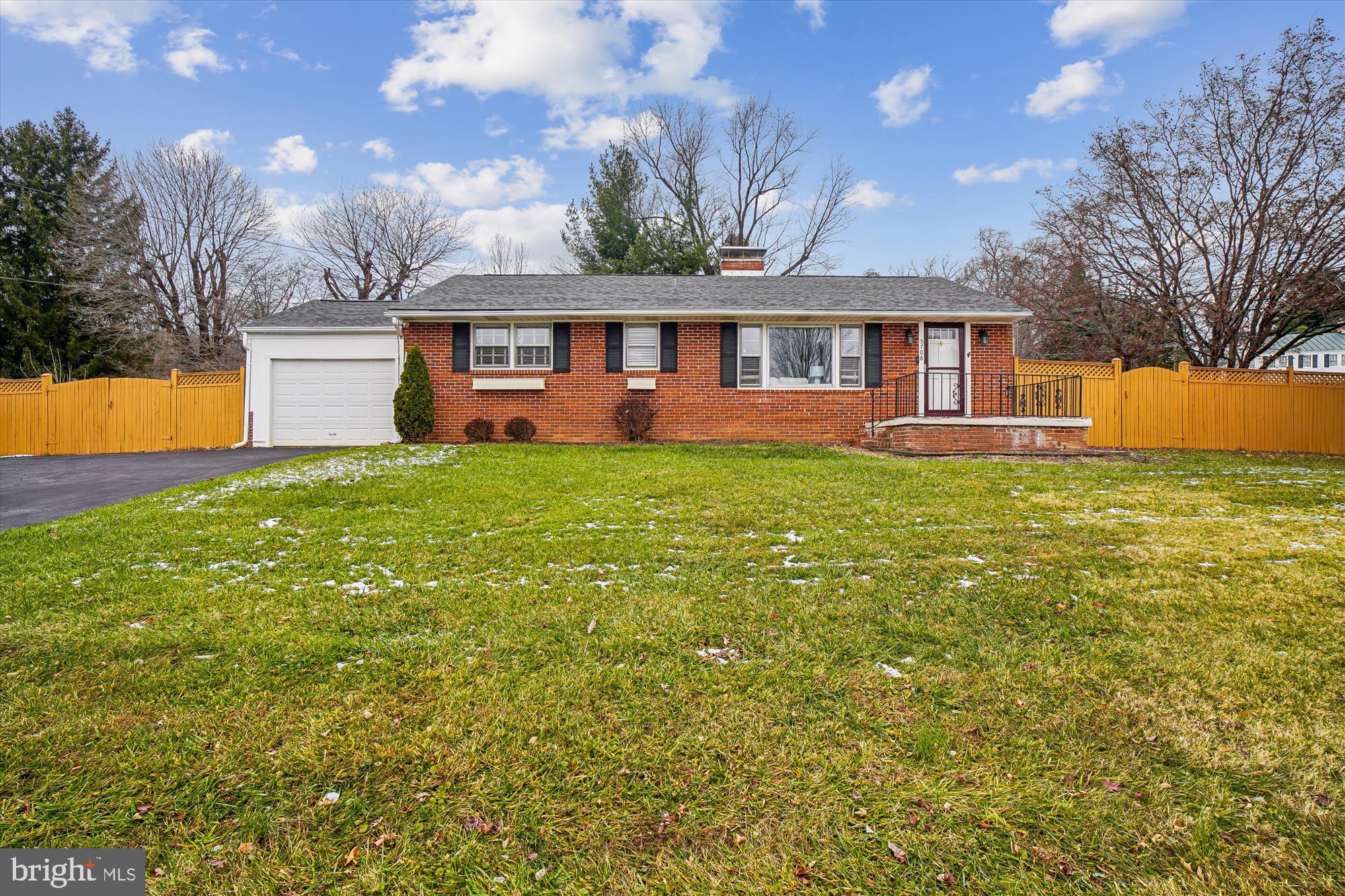 EASTVIEW - Residential