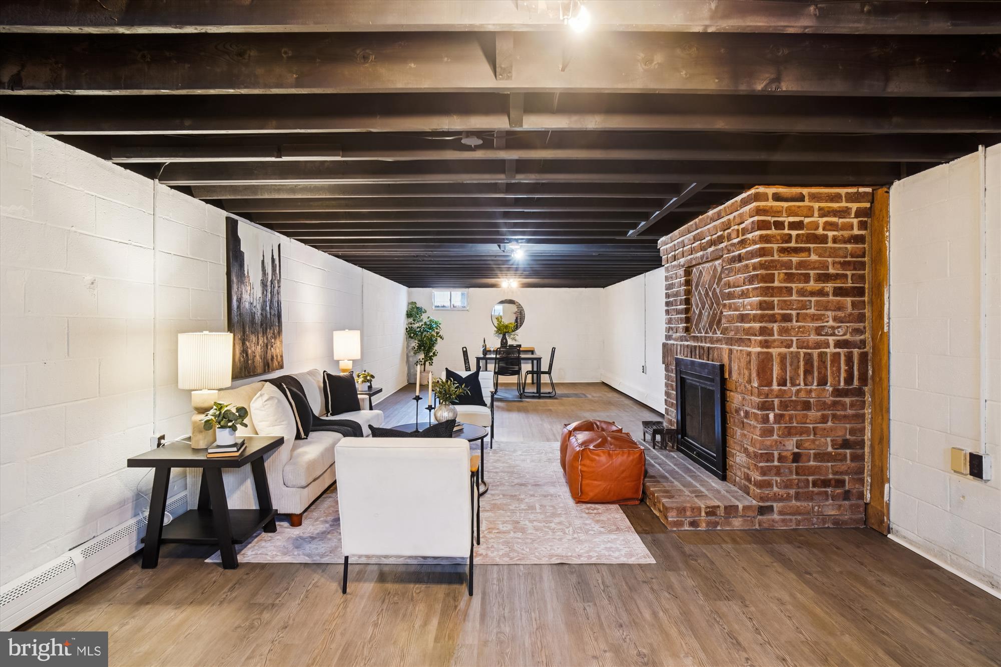 EASTVIEW - Residential