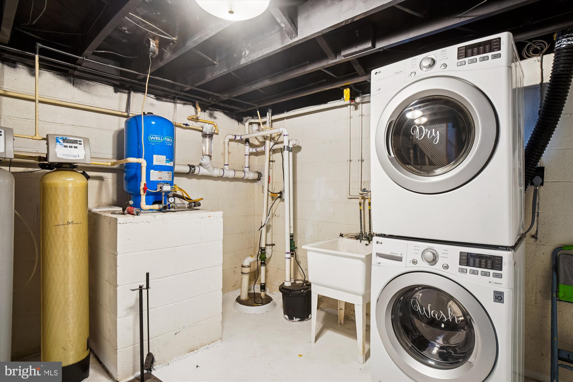 EASTVIEW - Residential