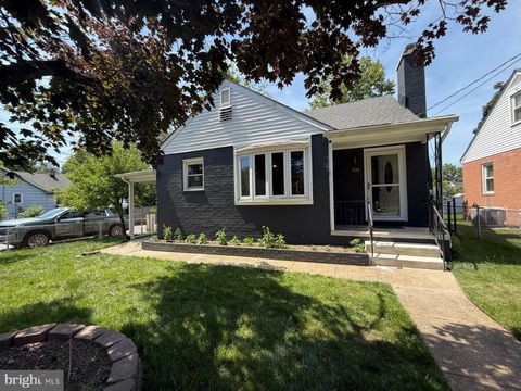 Homes For Sale - 532 Stewart Avenue<br/> GLEN BURNIE, MD 21061