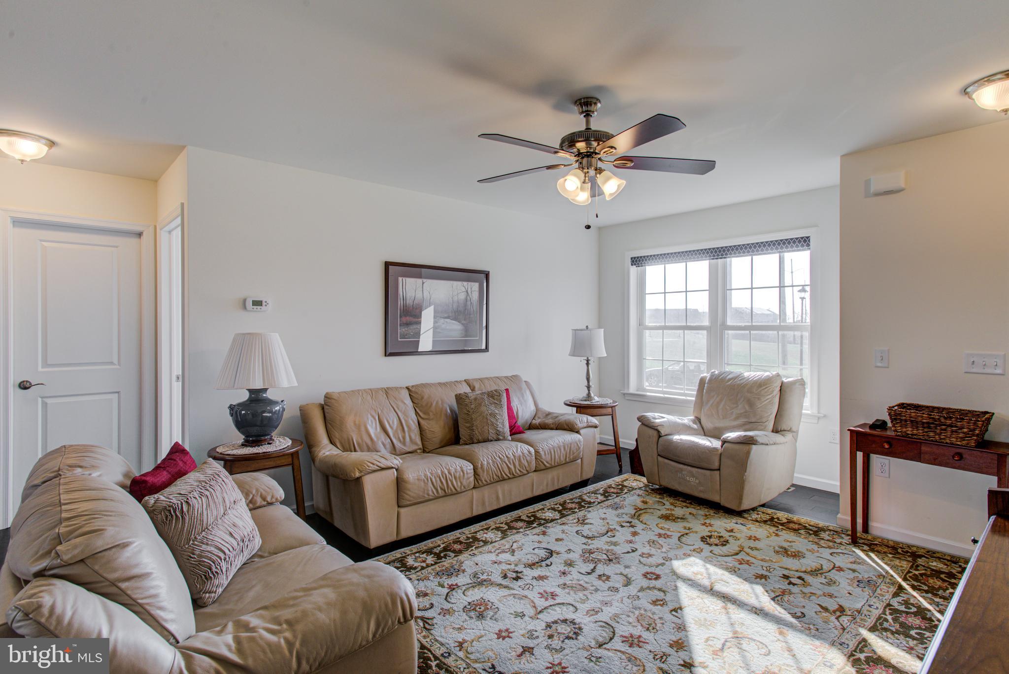 CEDAR HOLLOW - Residential