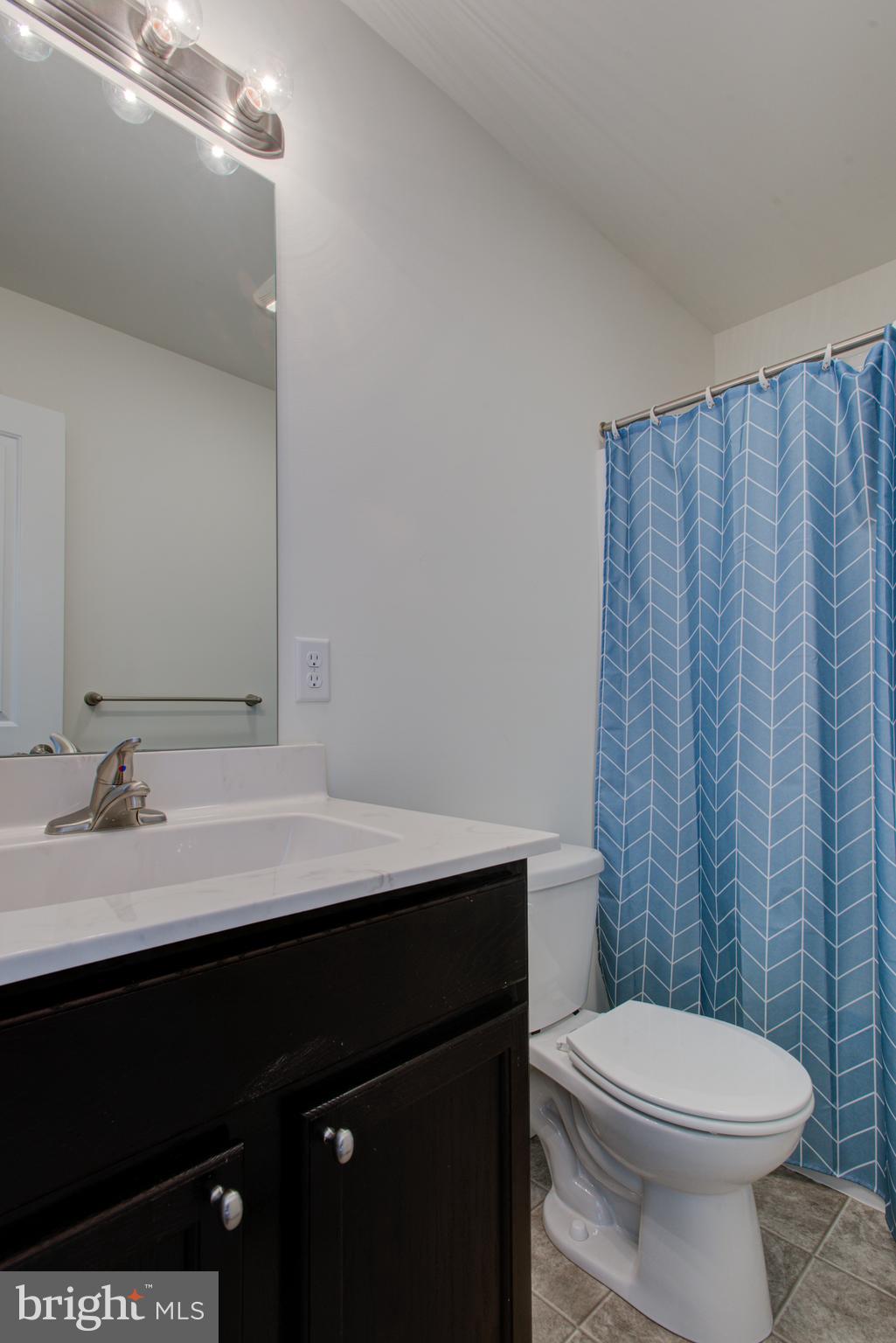 CEDAR HOLLOW - Residential