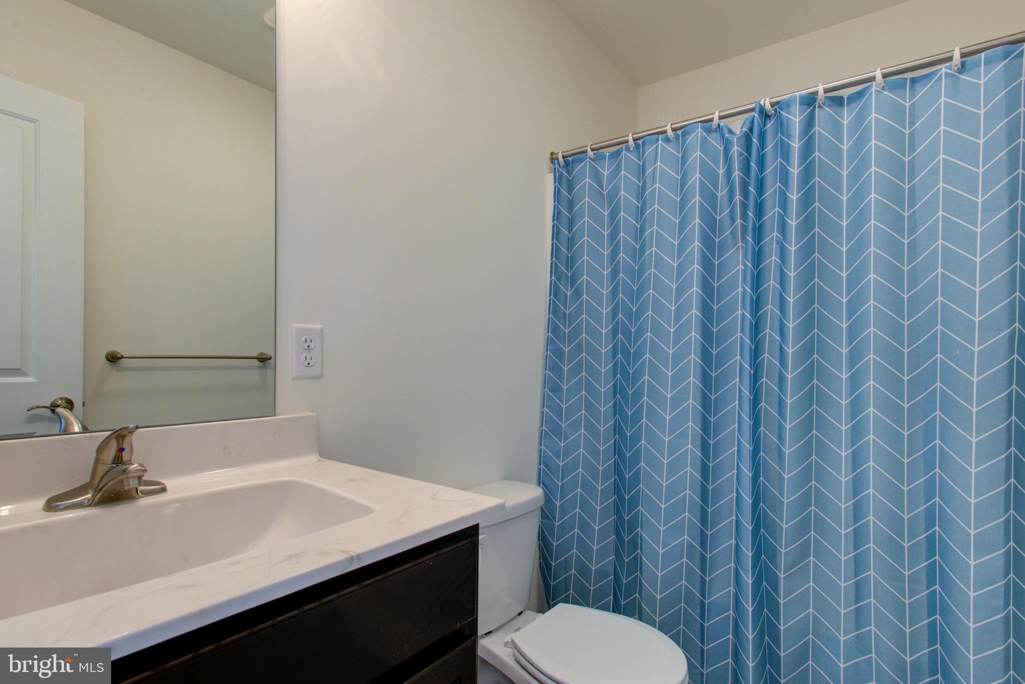 CEDAR HOLLOW - Residential