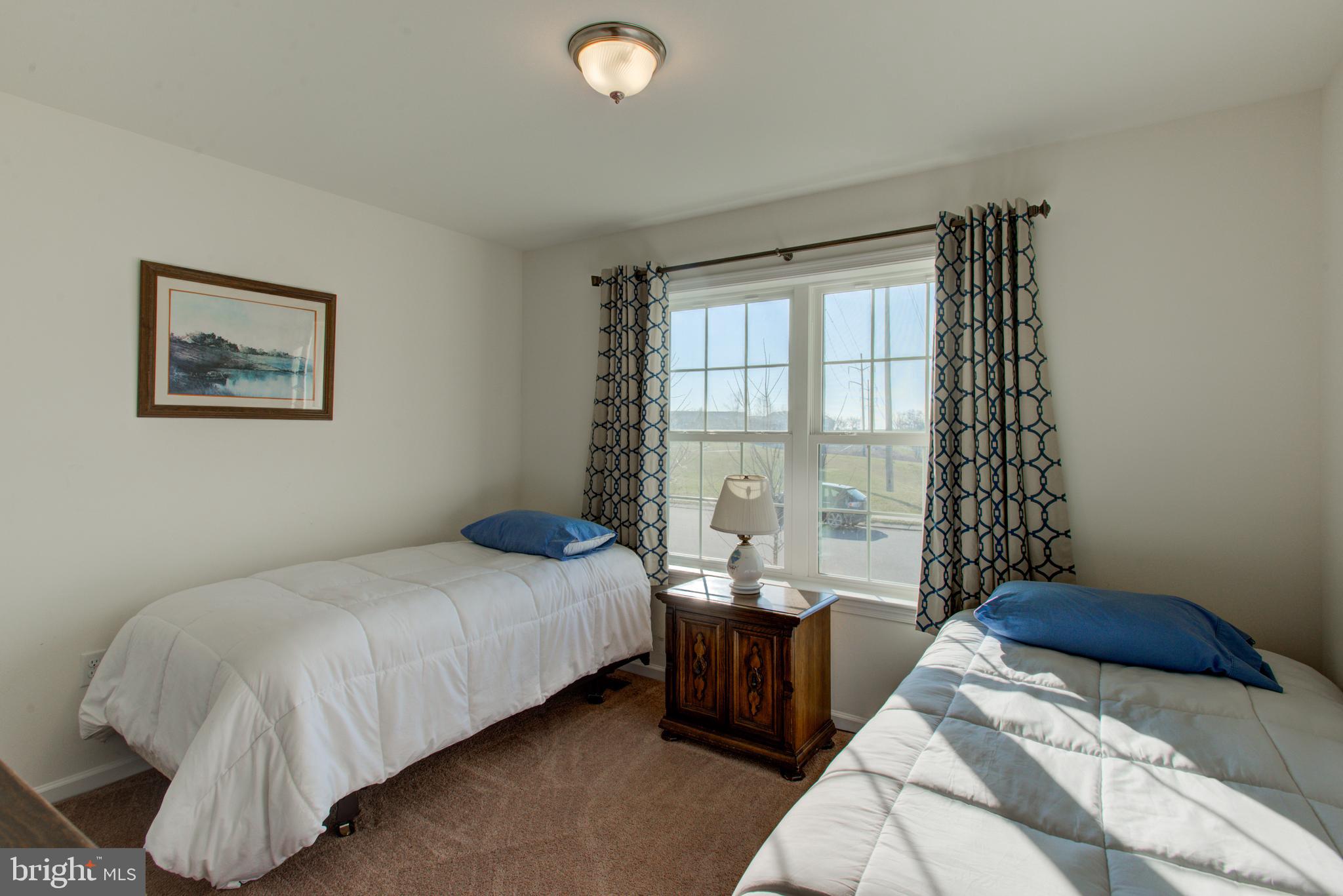 CEDAR HOLLOW - Residential