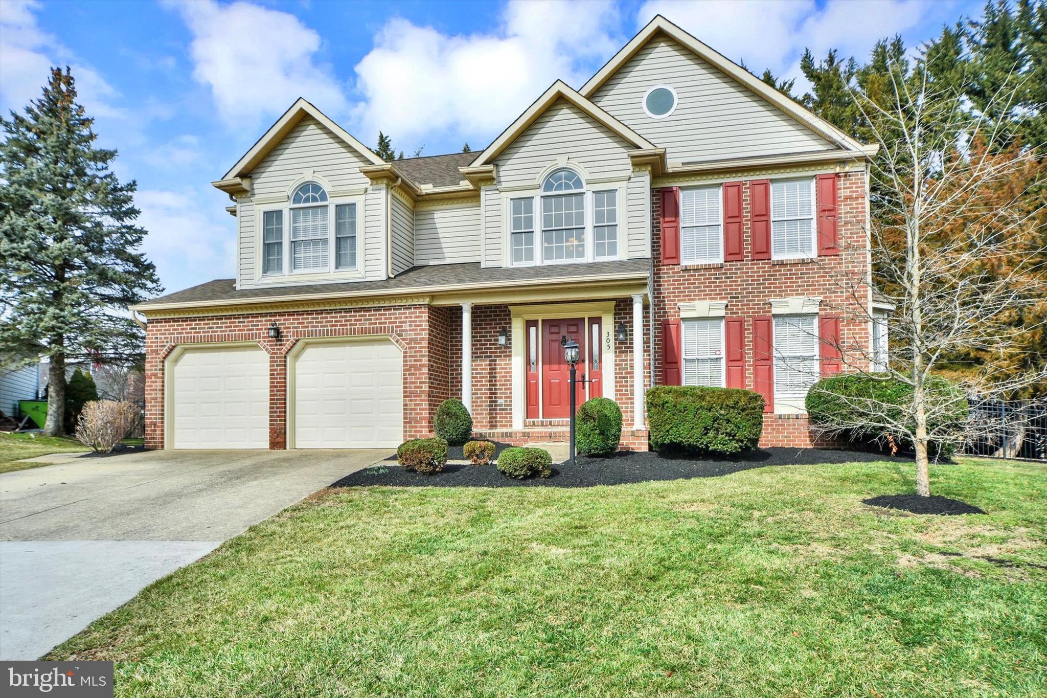 OVERVIEW MANOR - Residential