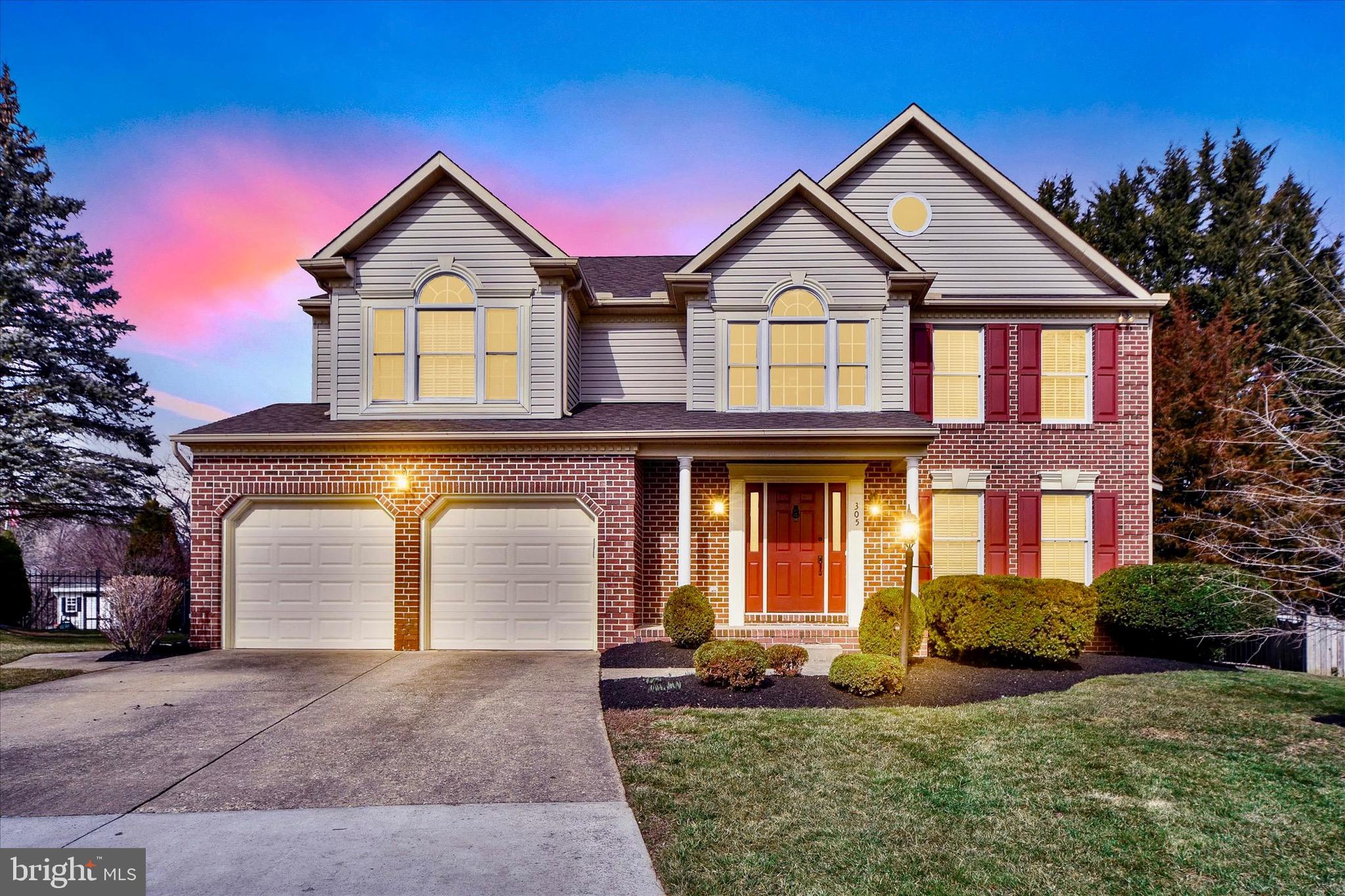 OVERVIEW MANOR - Residential