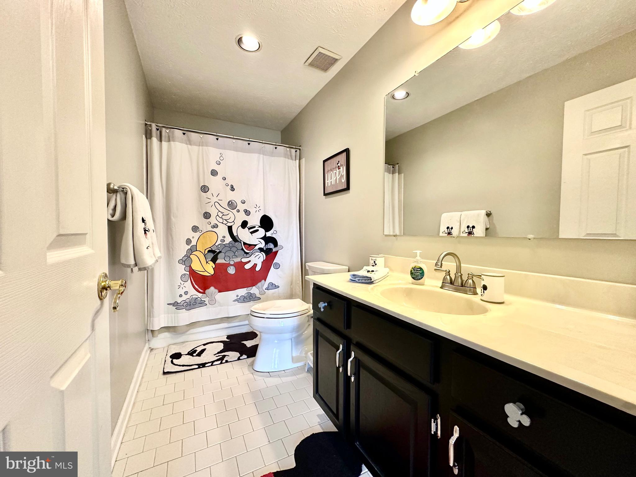 OVERVIEW MANOR - Residential