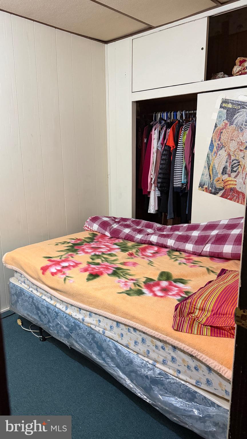 EAST KENSINGTON - Residential