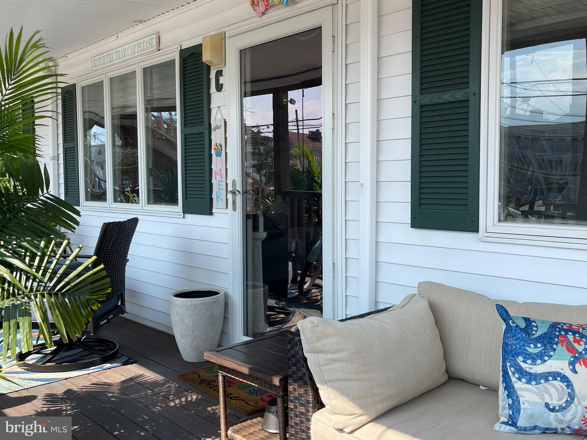 401 W BENNETT AVENUE C