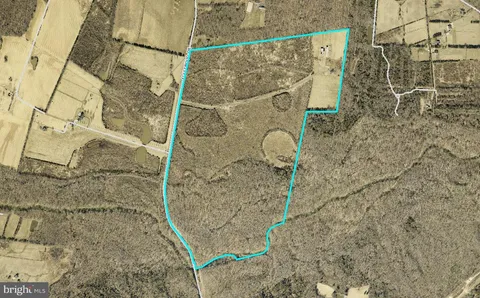 15205 Fleetwood Drive, Nokesville, VA MLS: VAPW2105936