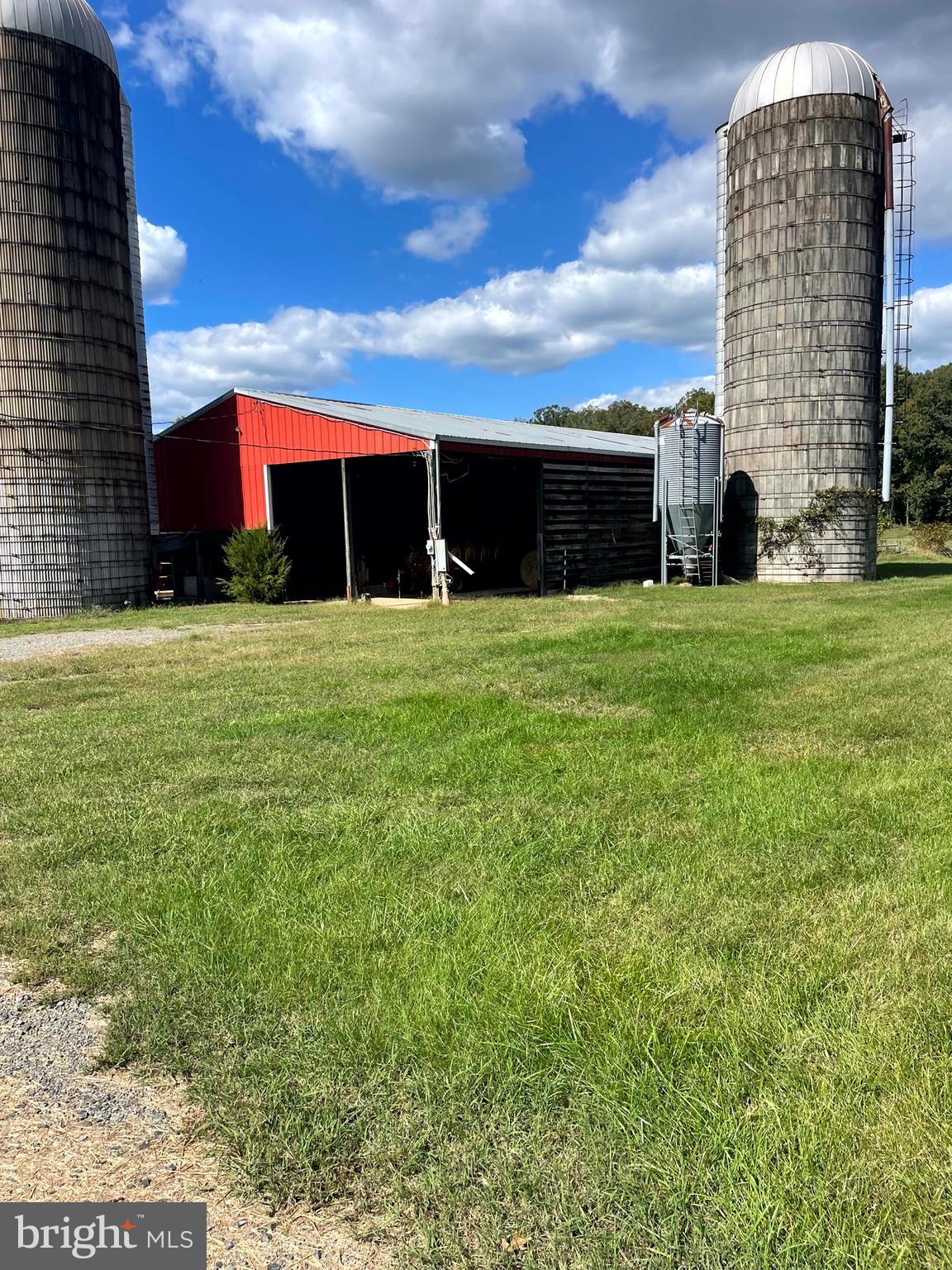 NOKES/BRENTS/TRN - Farm