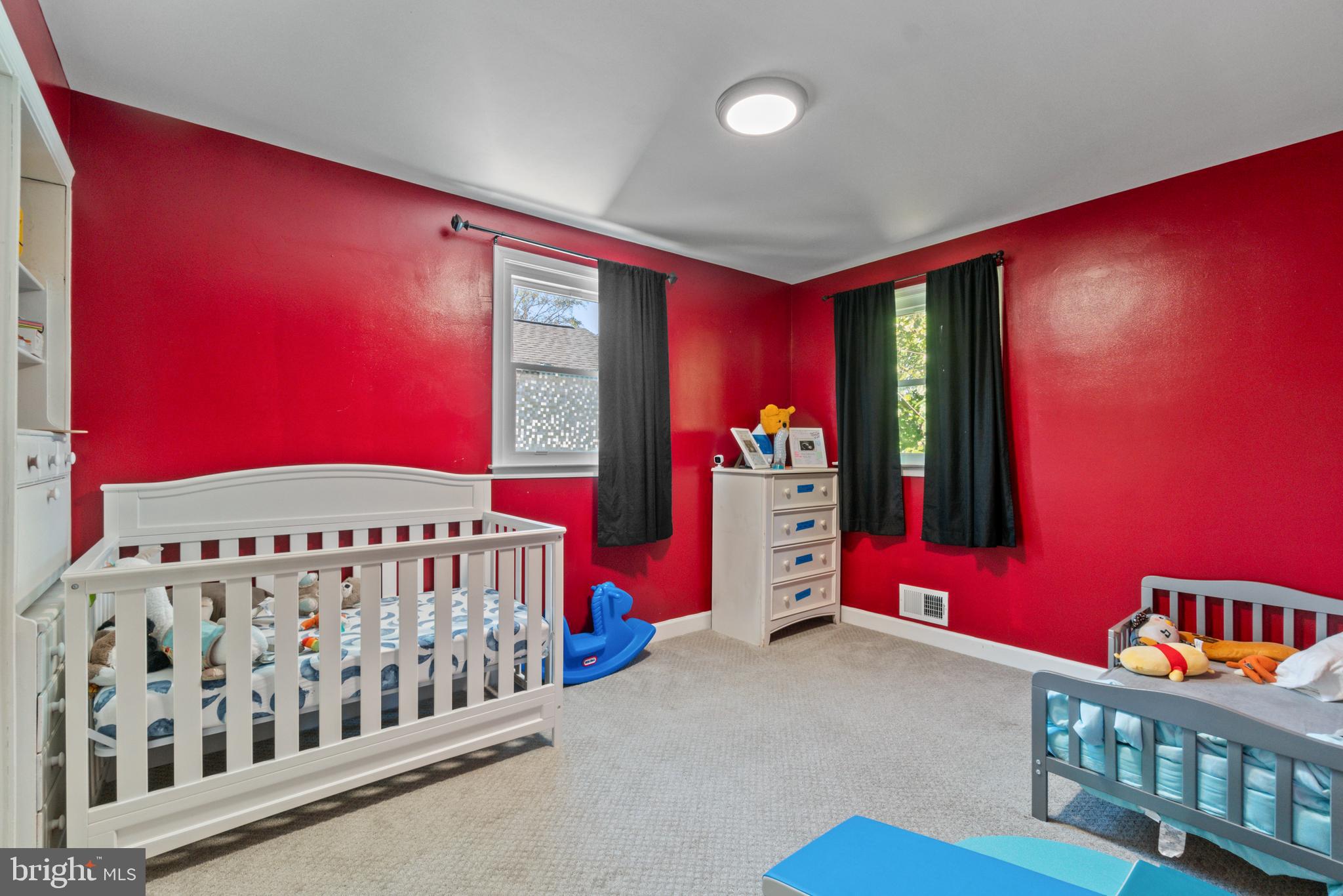 CATONSVILLE MANOR - Residential