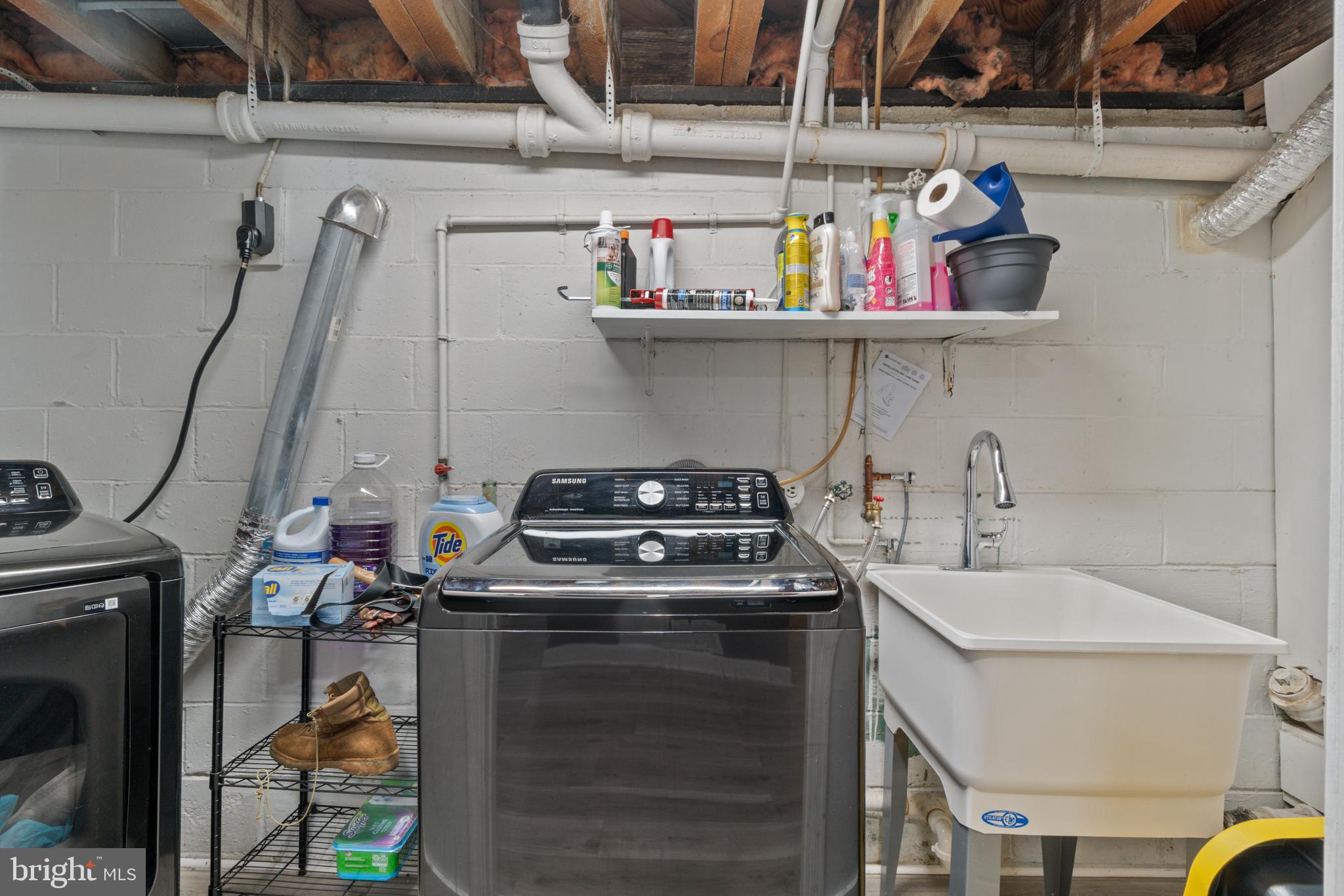 CATONSVILLE MANOR - Residential