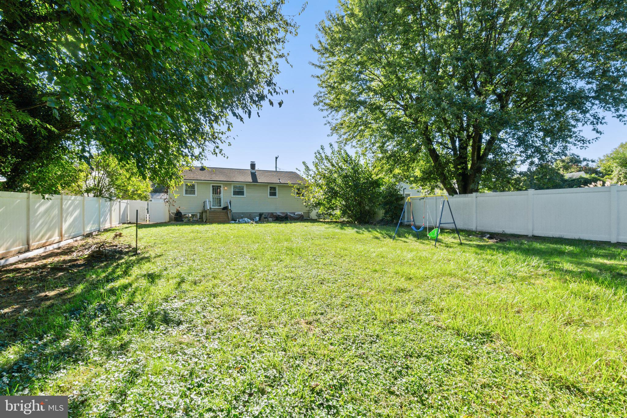 CATONSVILLE MANOR - Residential