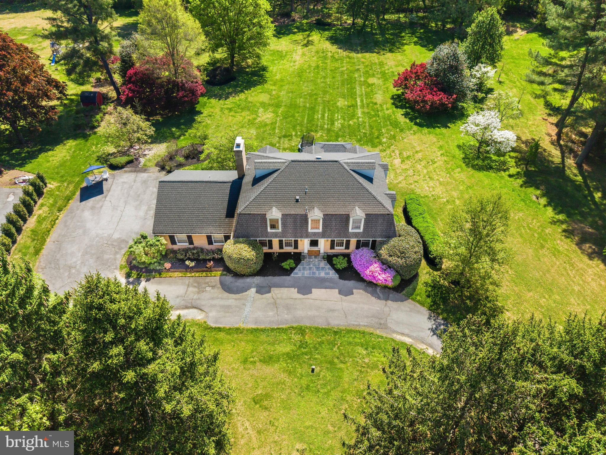 SPRING MEADOWS - Residential