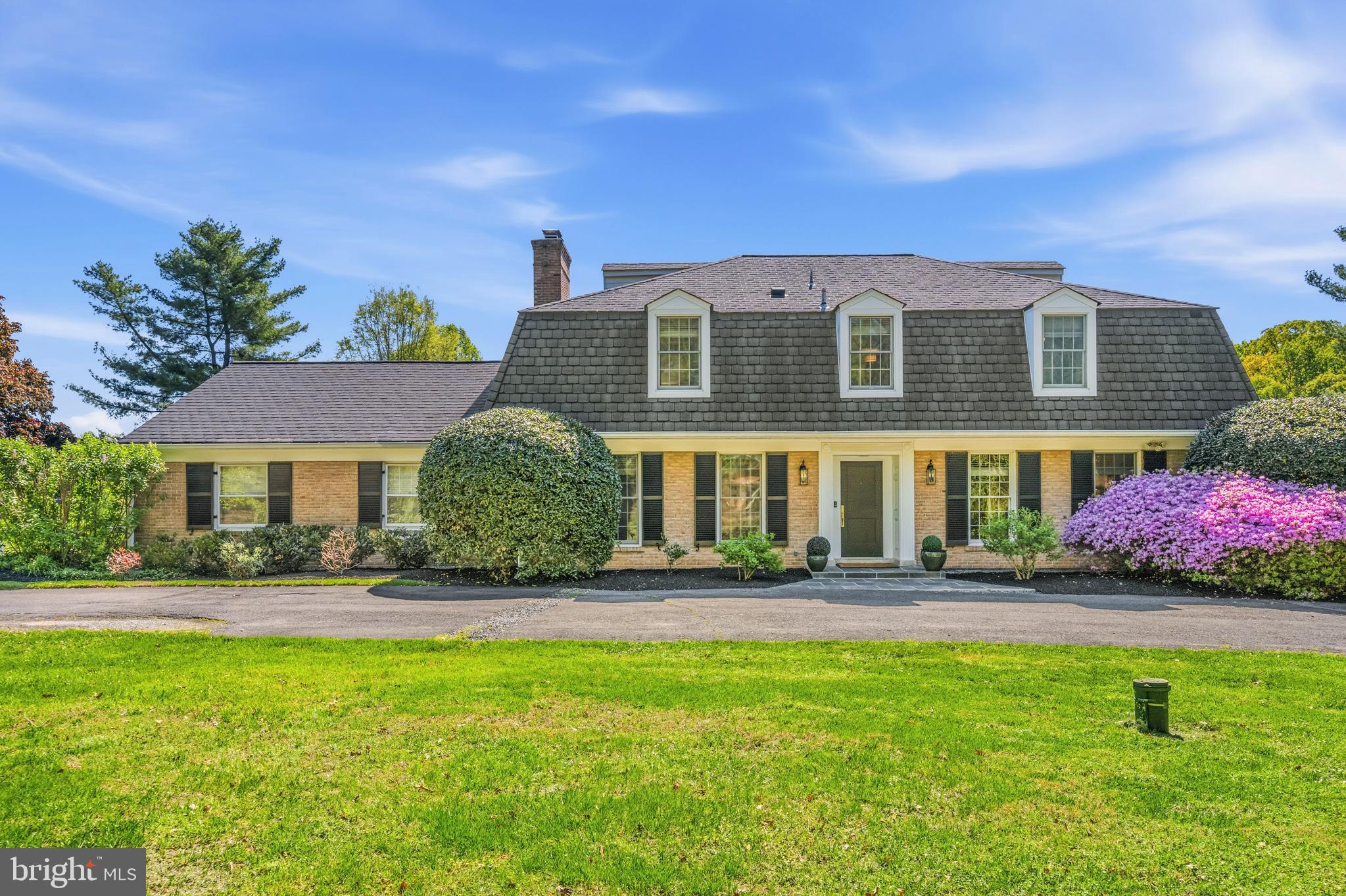 SPRING MEADOWS - Residential