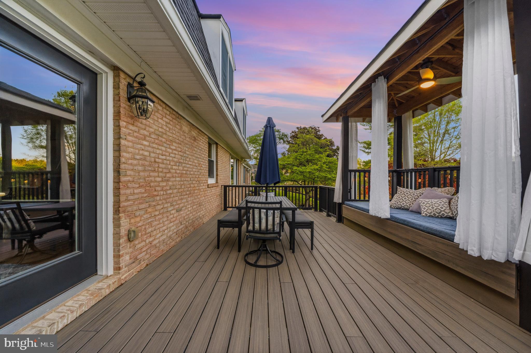 SPRING MEADOWS - Residential