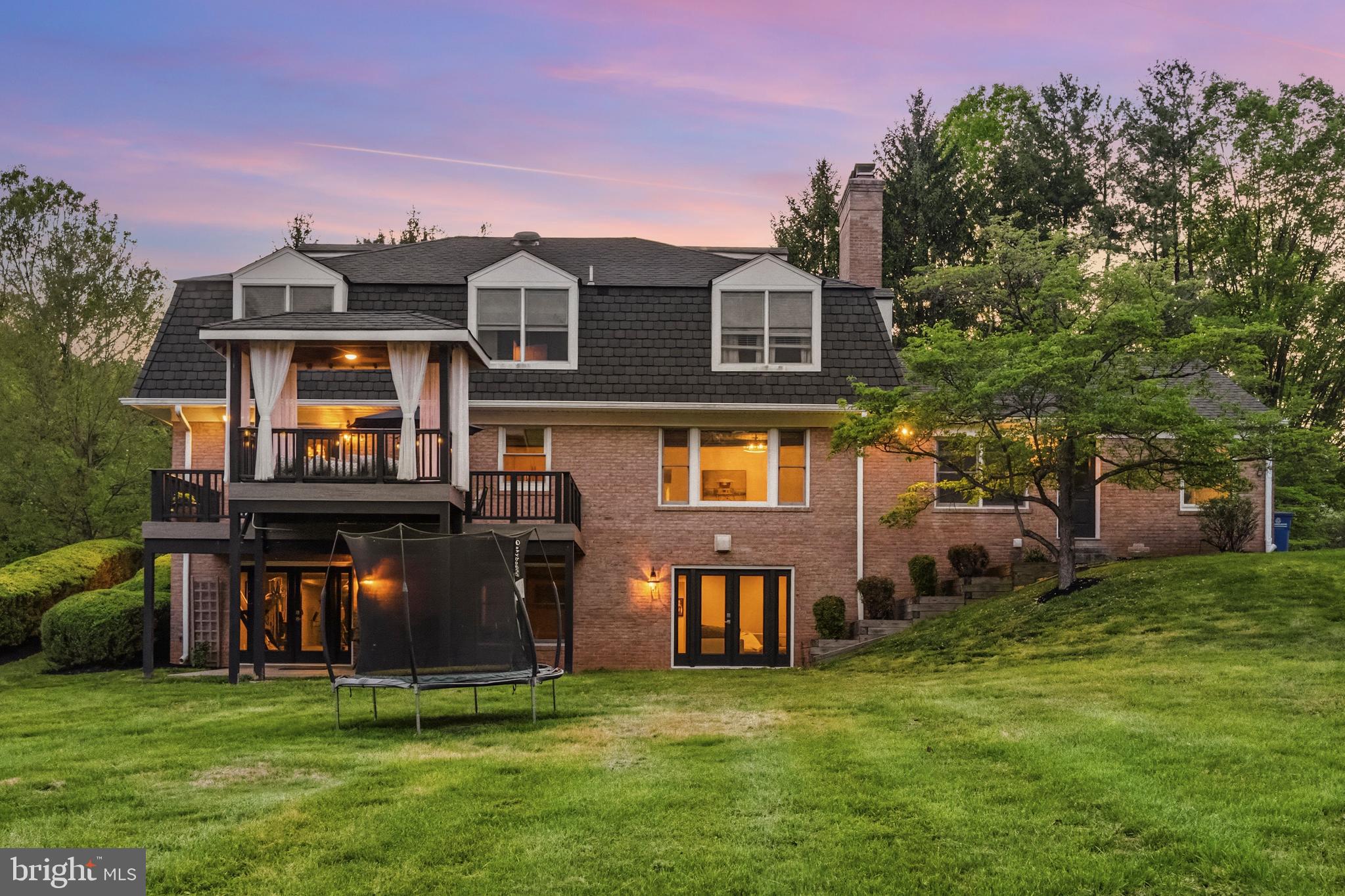 SPRING MEADOWS - Residential