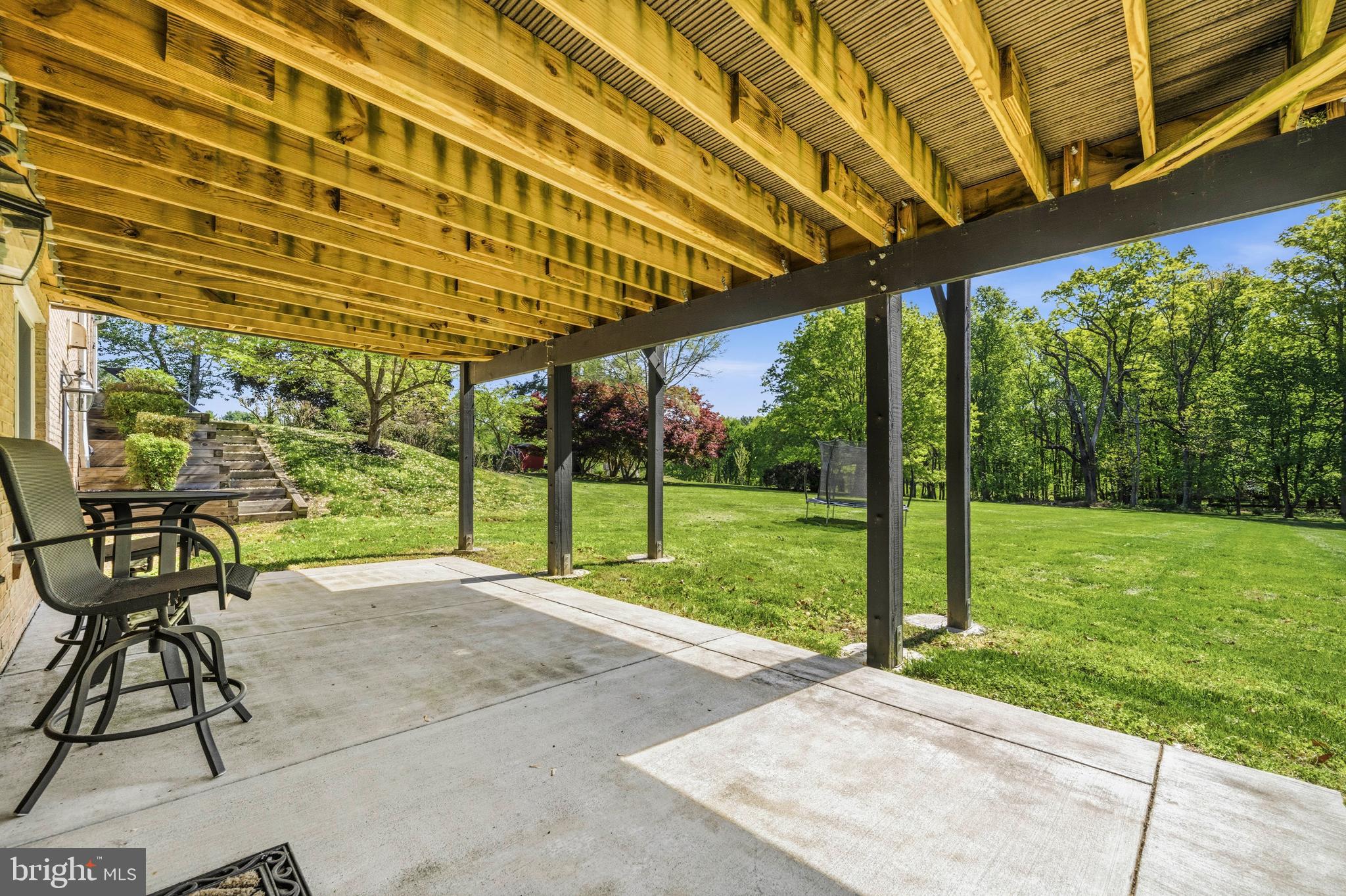 SPRING MEADOWS - Residential