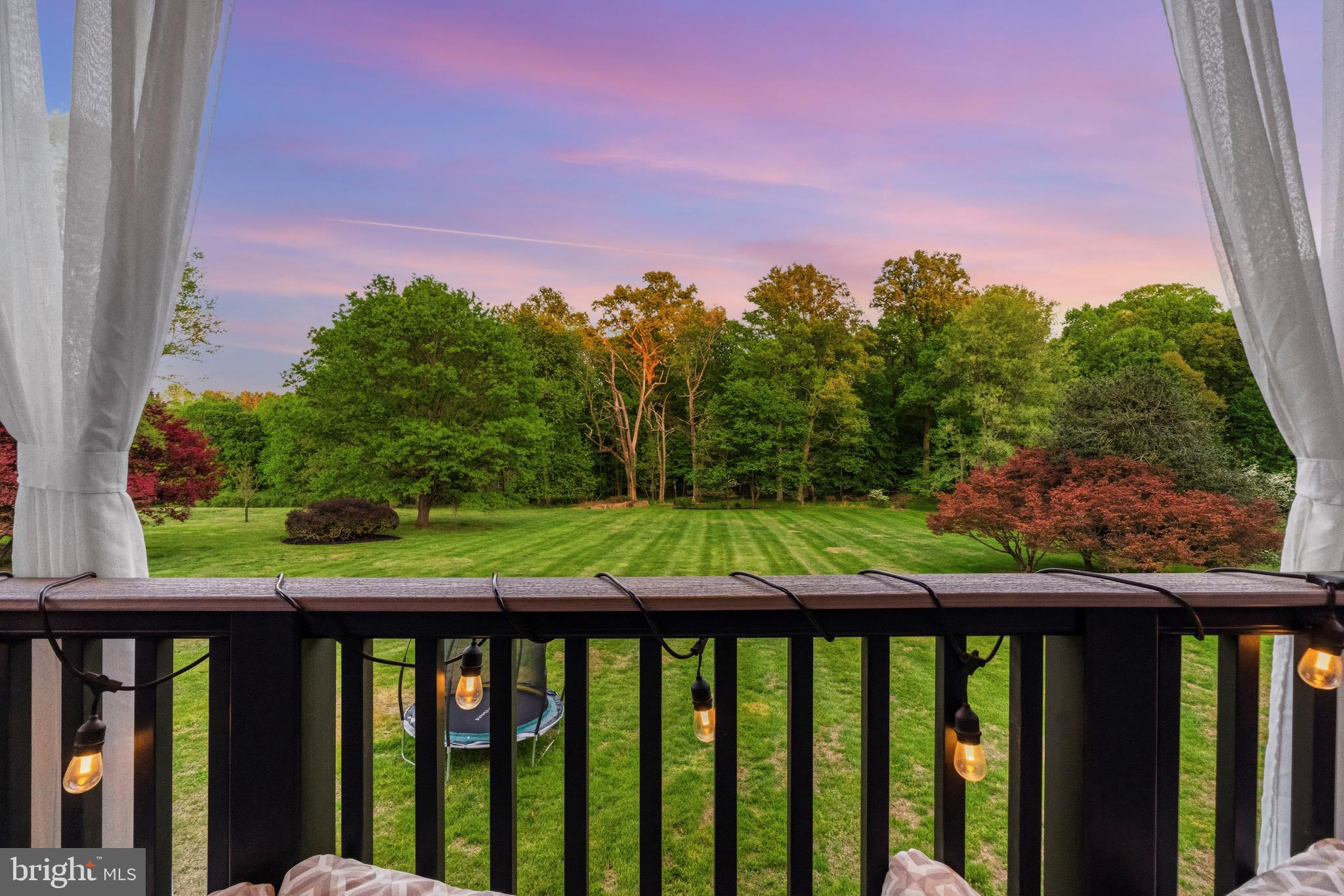 SPRING MEADOWS - Residential