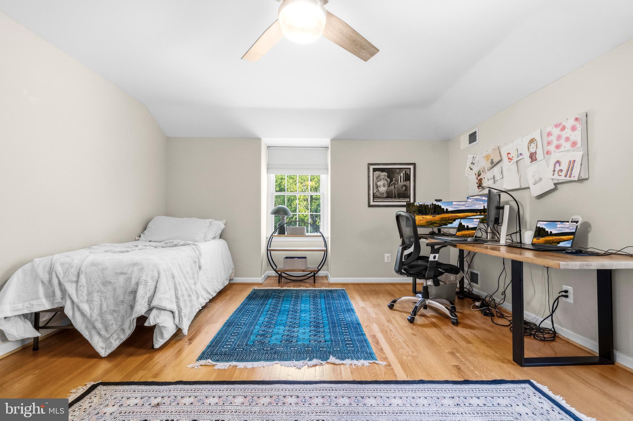 SPRING MEADOWS - Residential