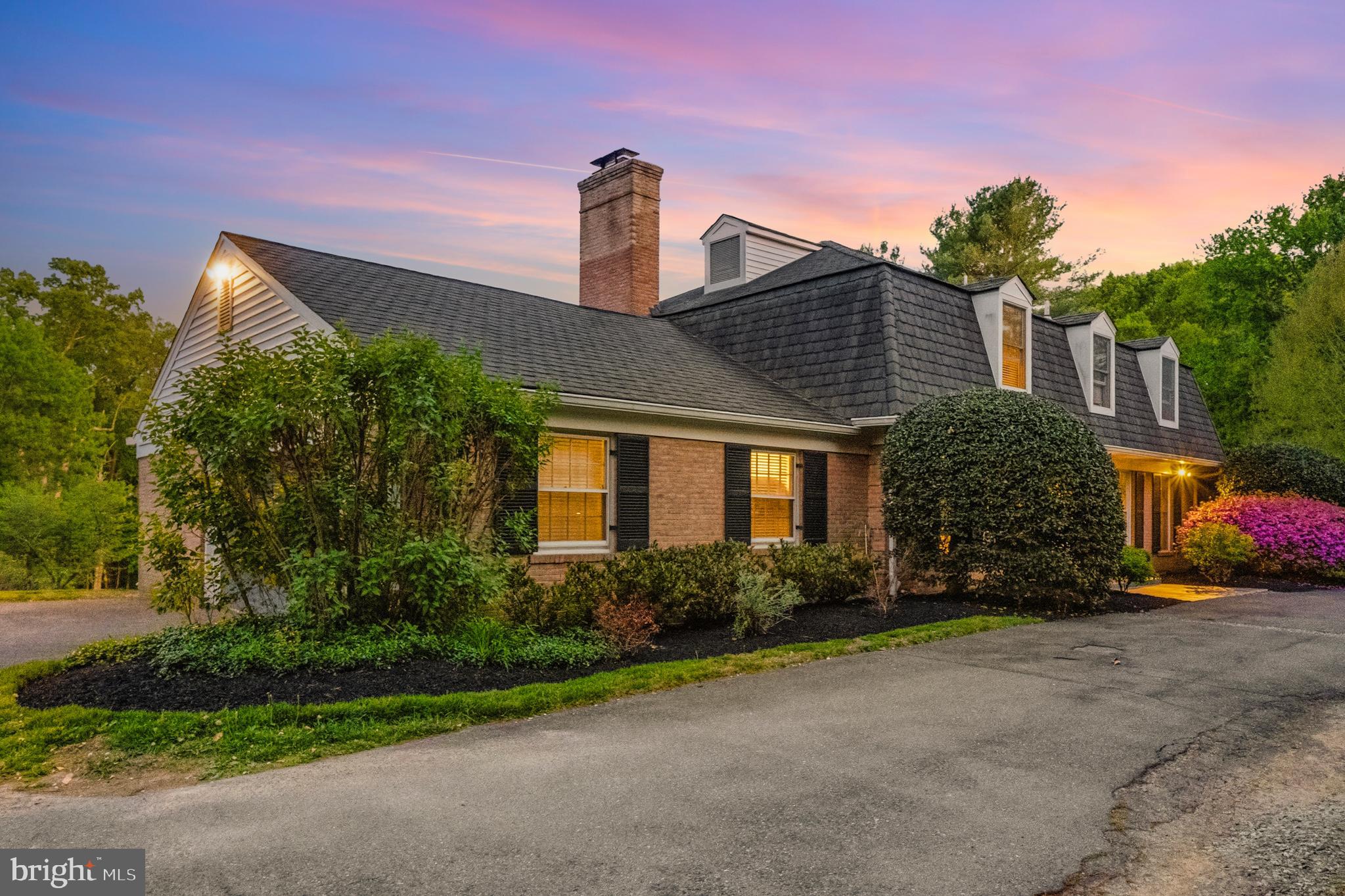 SPRING MEADOWS - Residential
