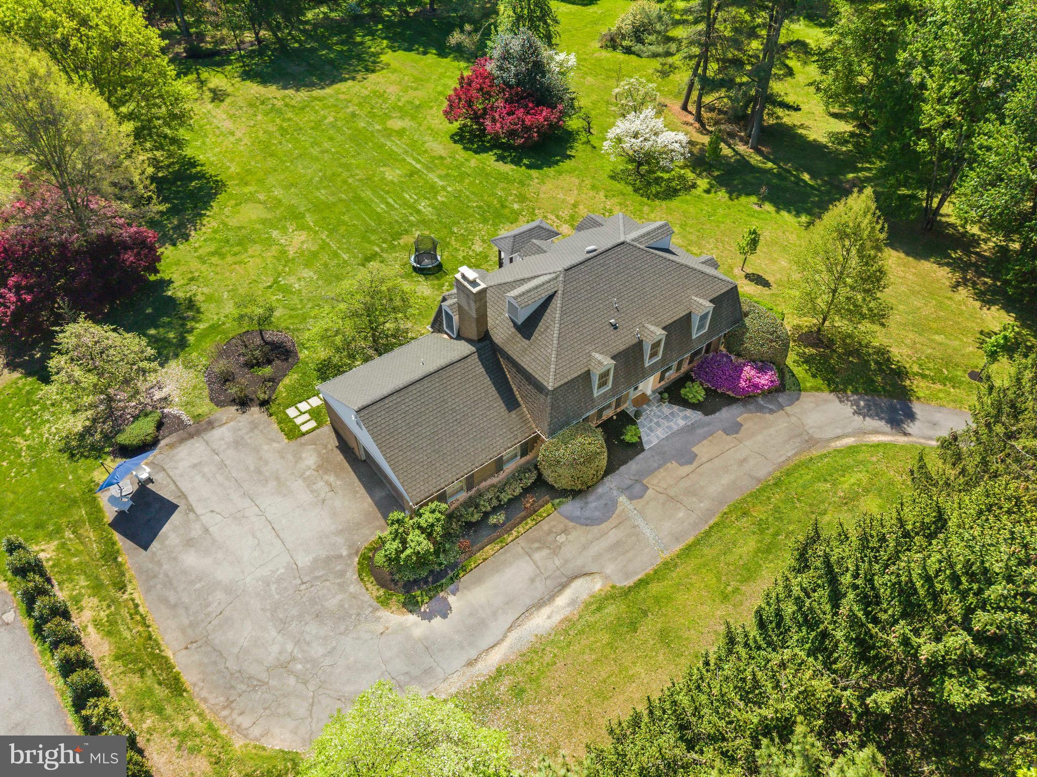 SPRING MEADOWS - Residential