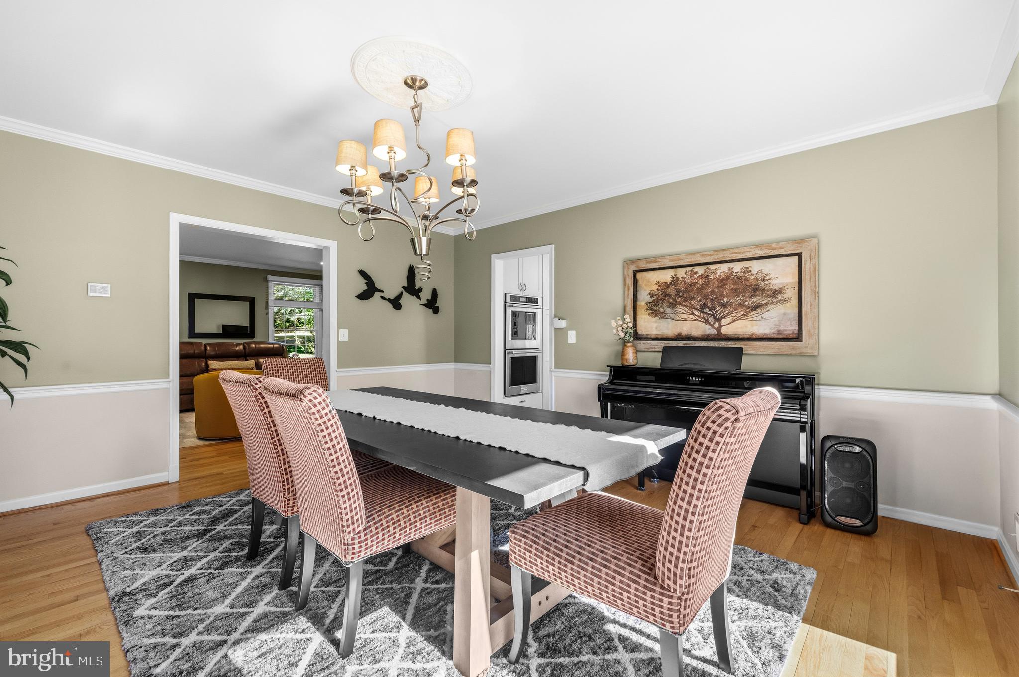SPRING MEADOWS - Residential