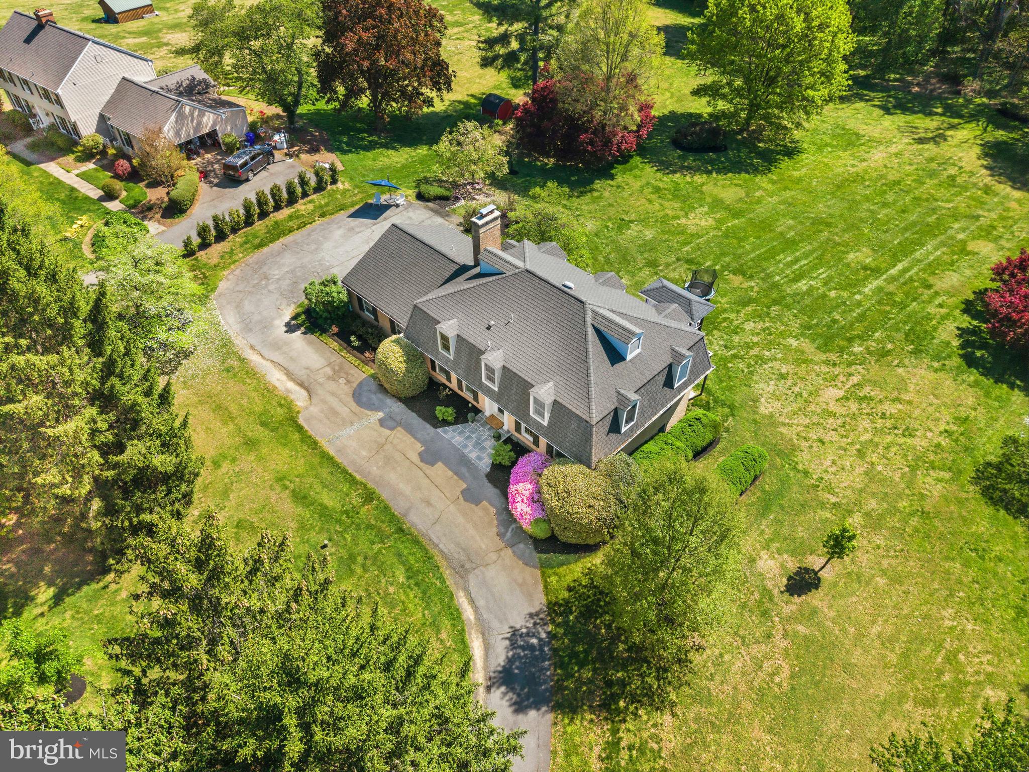 SPRING MEADOWS - Residential