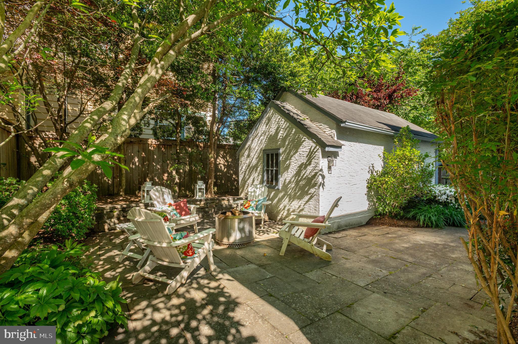 CHEVY CHASE - Residential