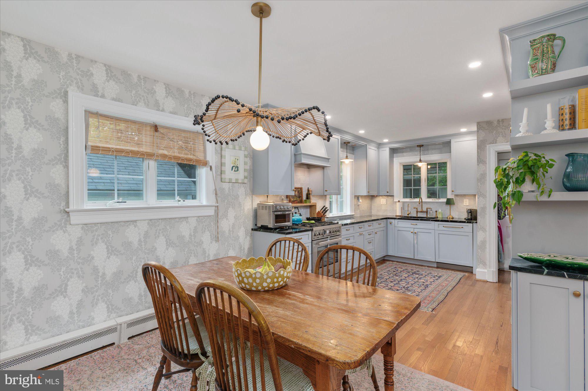 CHEVY CHASE - Residential