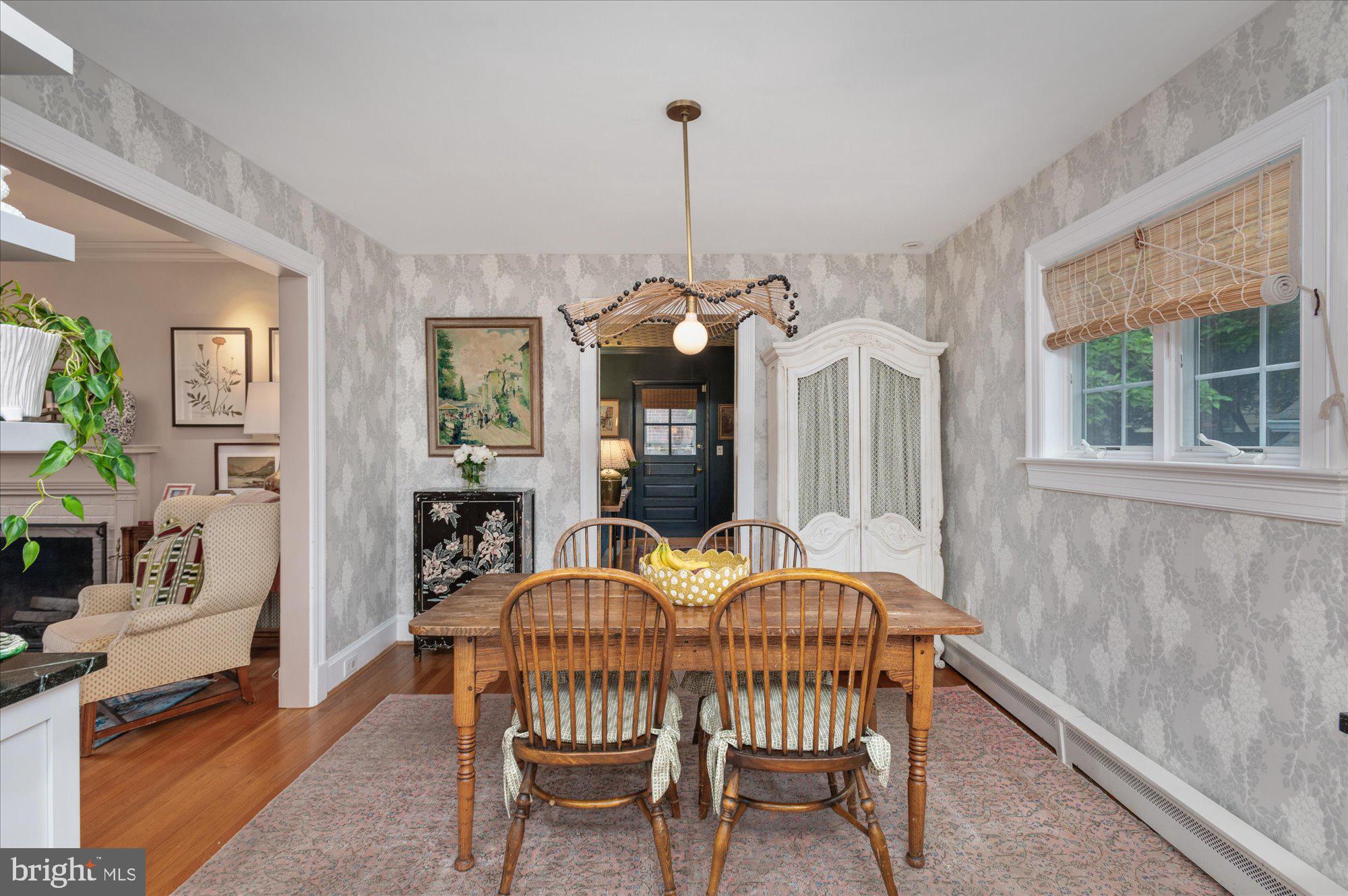 CHEVY CHASE - Residential