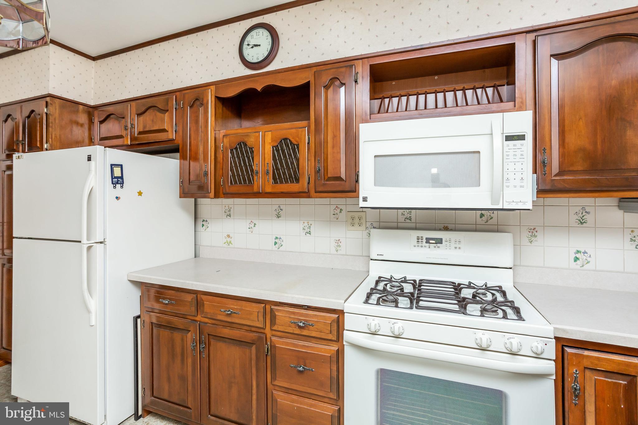 LOCUST POINT - Residential Lease