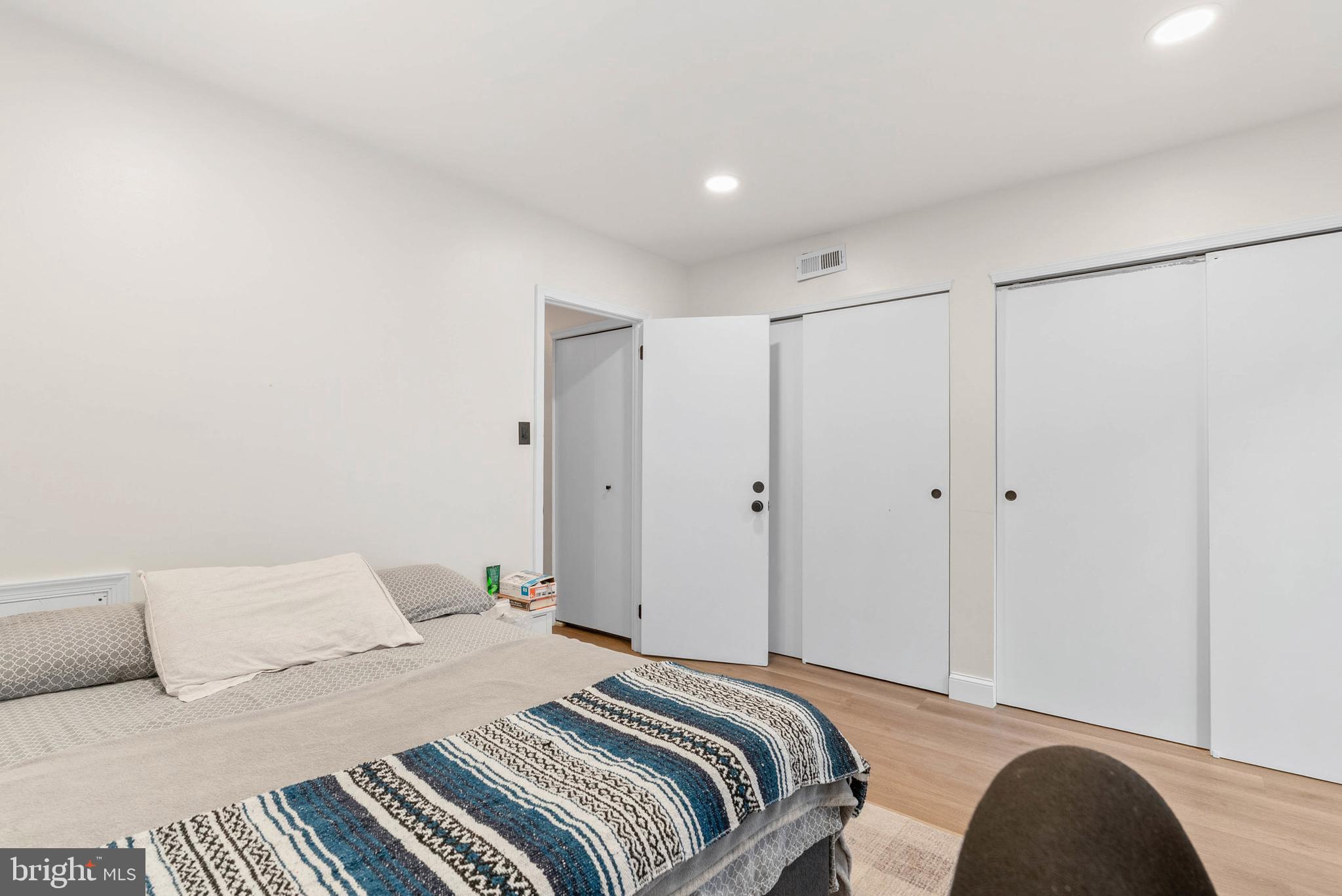 GRADUATE HOSPITAL - Residential Lease