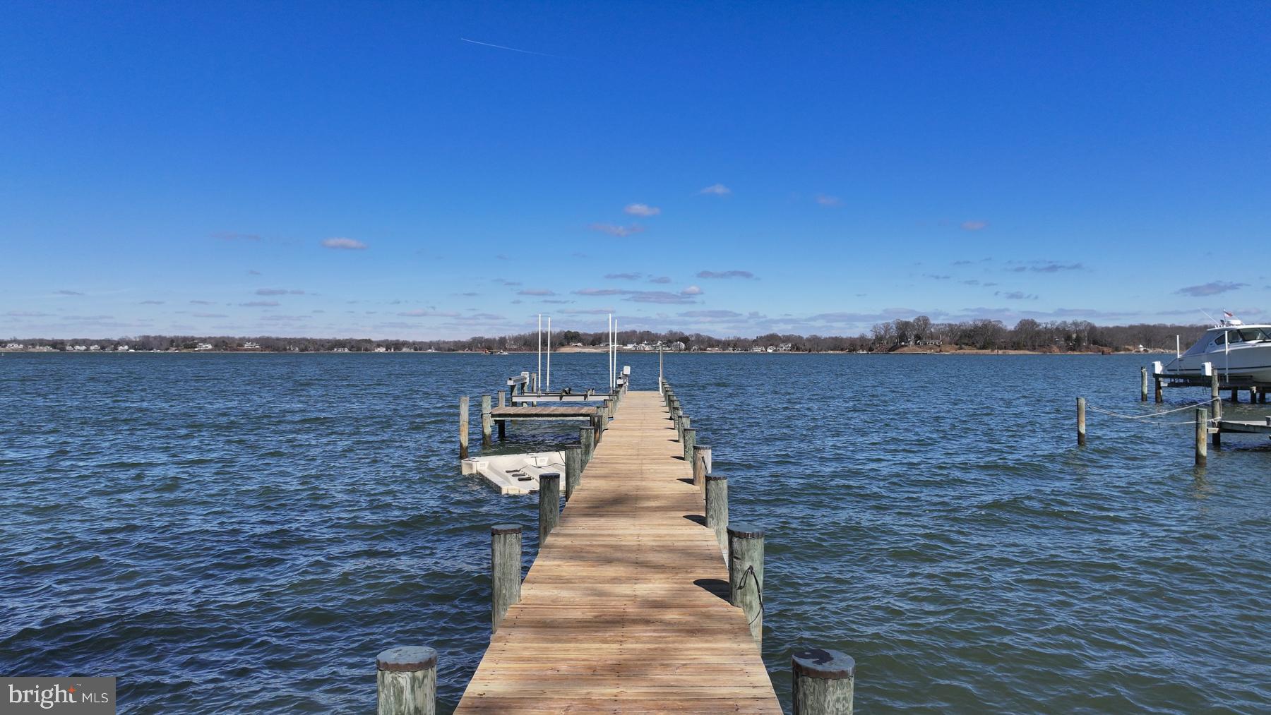 LOCH HAVEN - Residential