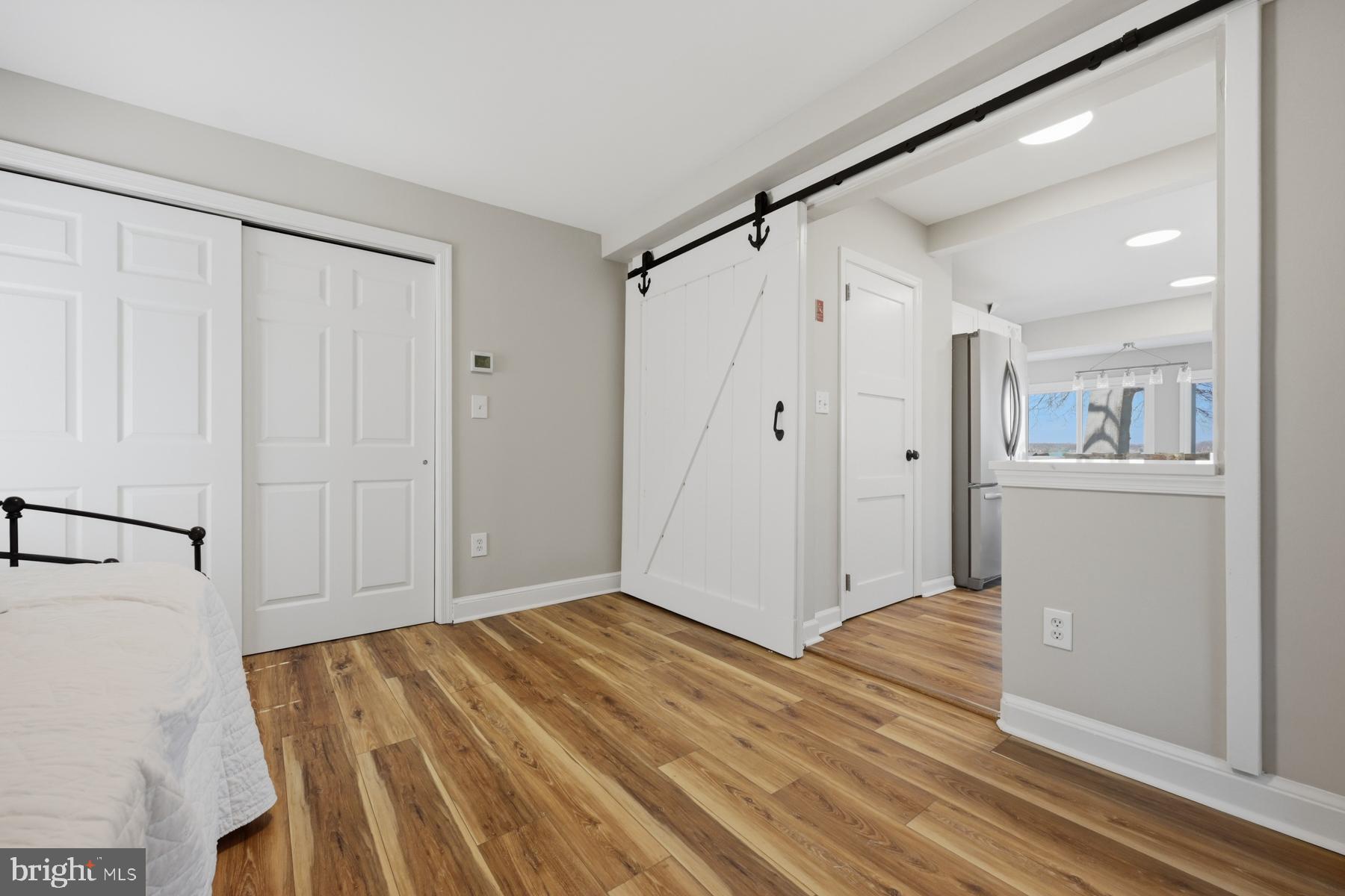 LOCH HAVEN - Residential