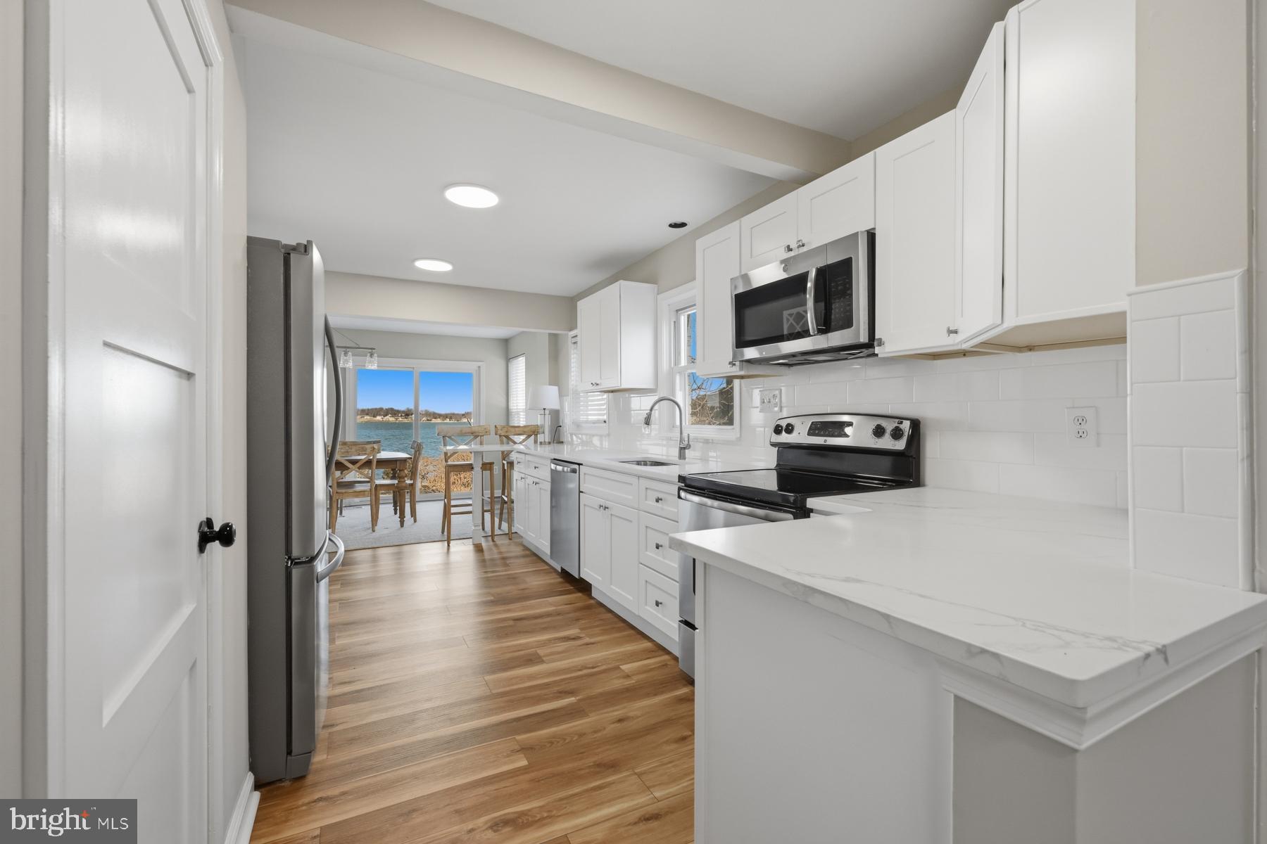 LOCH HAVEN - Residential