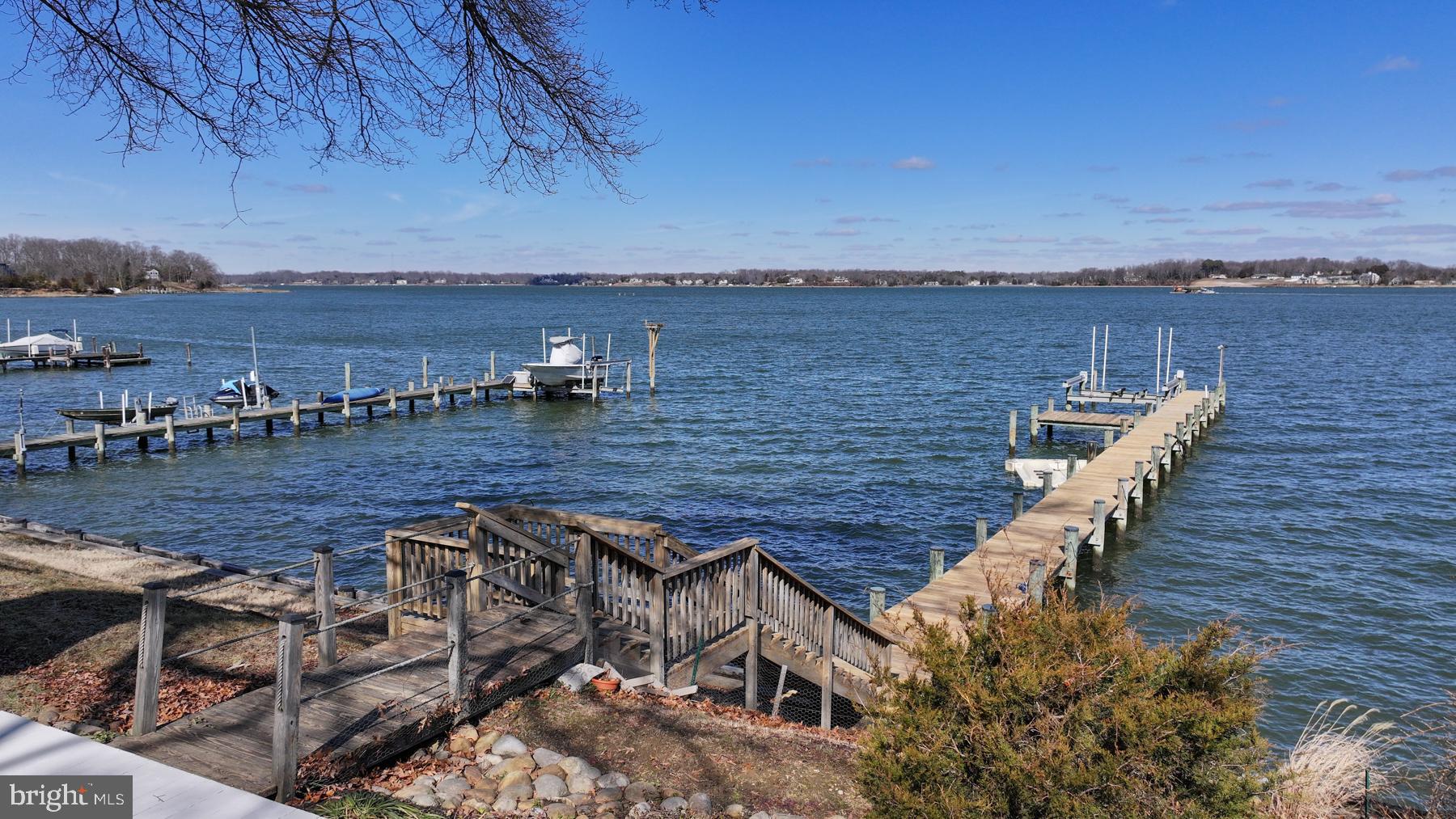 LOCH HAVEN - Residential