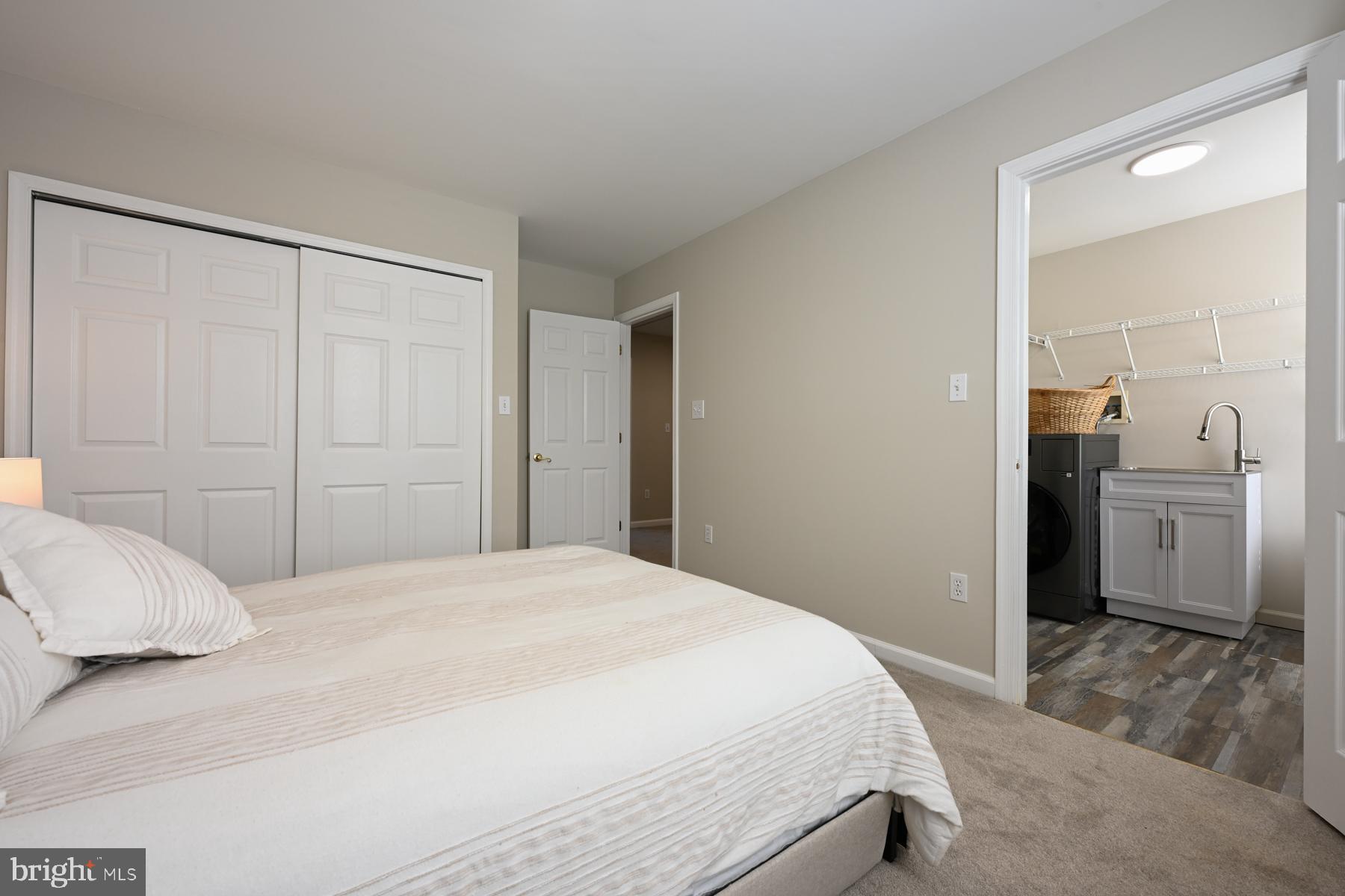 LOCH HAVEN - Residential