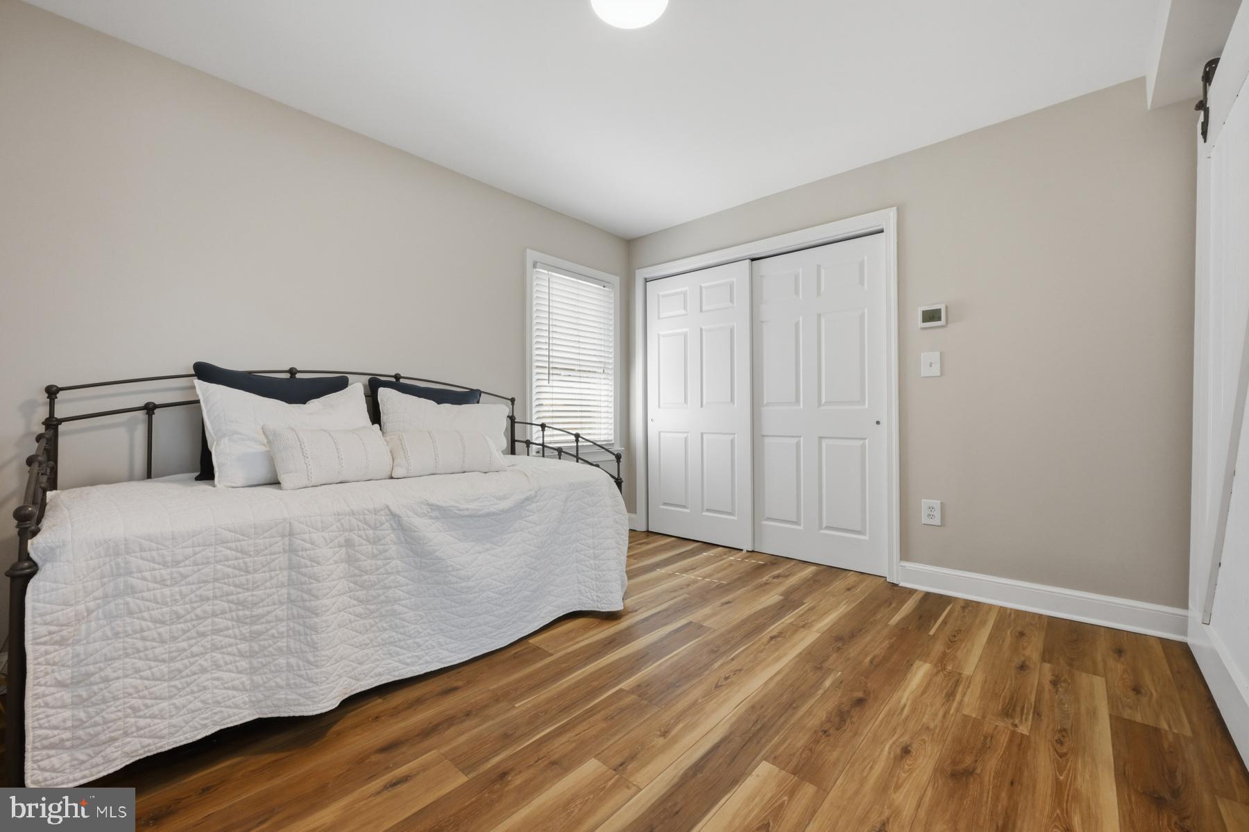 LOCH HAVEN - Residential