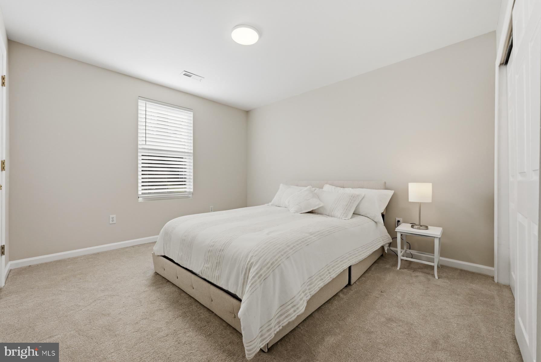 LOCH HAVEN - Residential